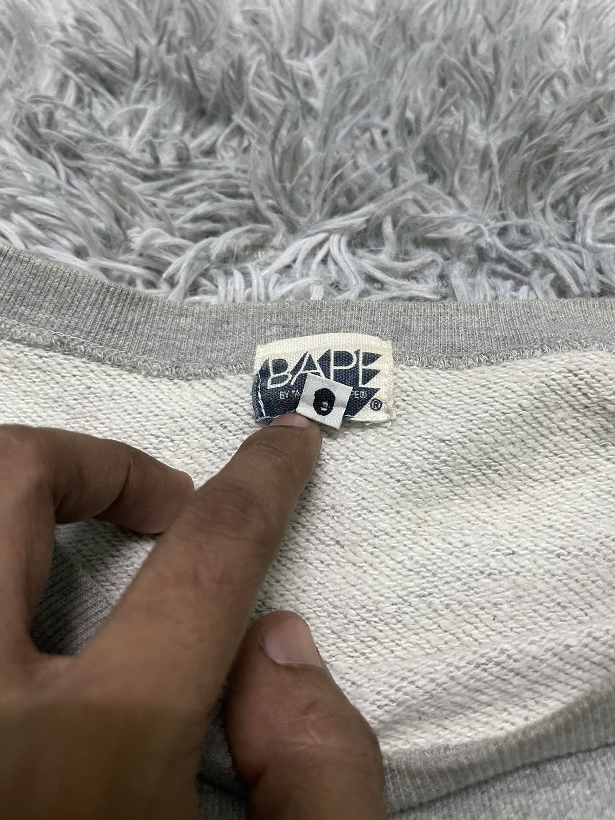 Bape × Swarovski VINTAGE 2000s BAPE SWAROVSKI SWEATSHIRT DESIGN Size US L / EU 52-54 / 3 - 8 Thumbnail