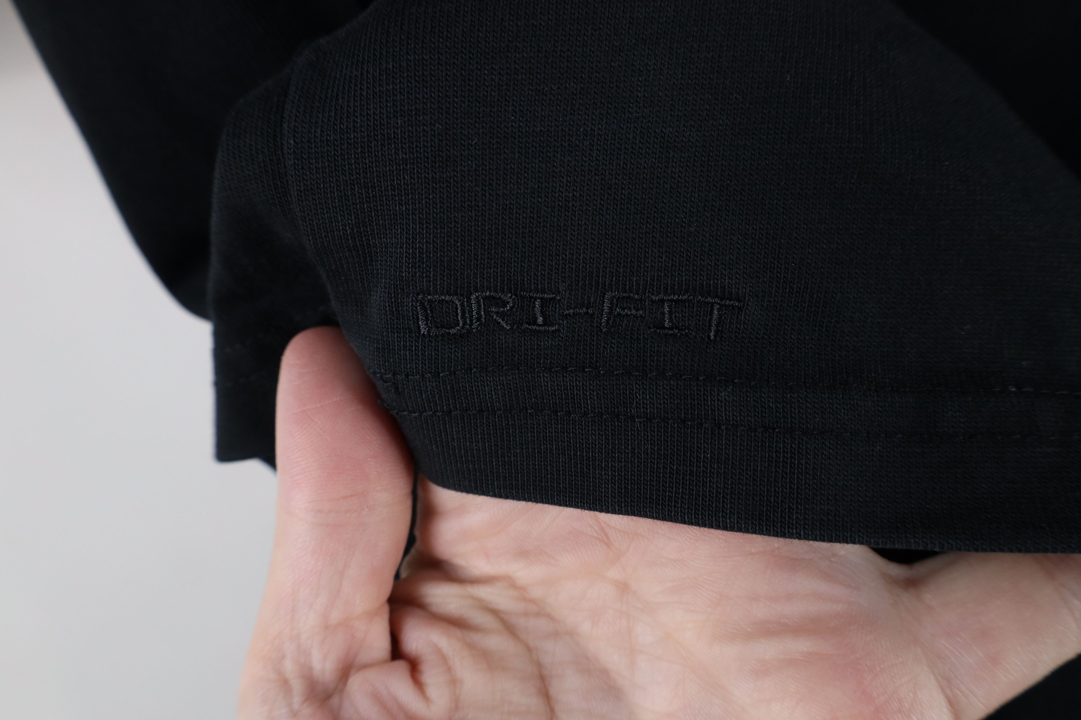 Nike × Vintage Nike Dri-Fit Spell Out Tech Pack Heavyweight T-Shirt Black Size US L / EU 52-54 / 3 - 7 Thumbnail