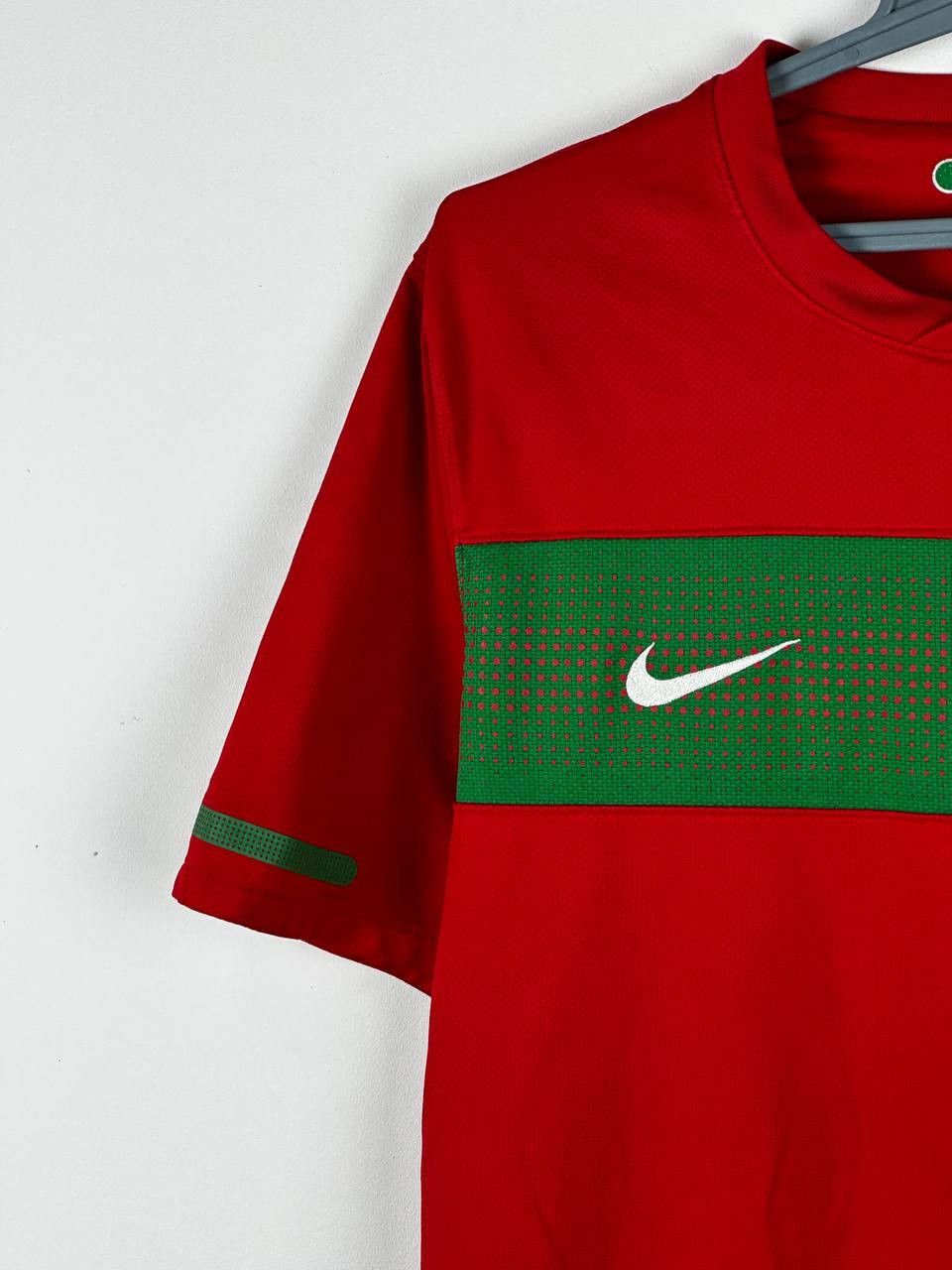 Nike × Vintage PORTUGAL 2010 2011 HOME FOOTBALL SHIRT SOCCER JERSEY NIKE Size US XL / EU 56 / 4 - 4 Thumbnail