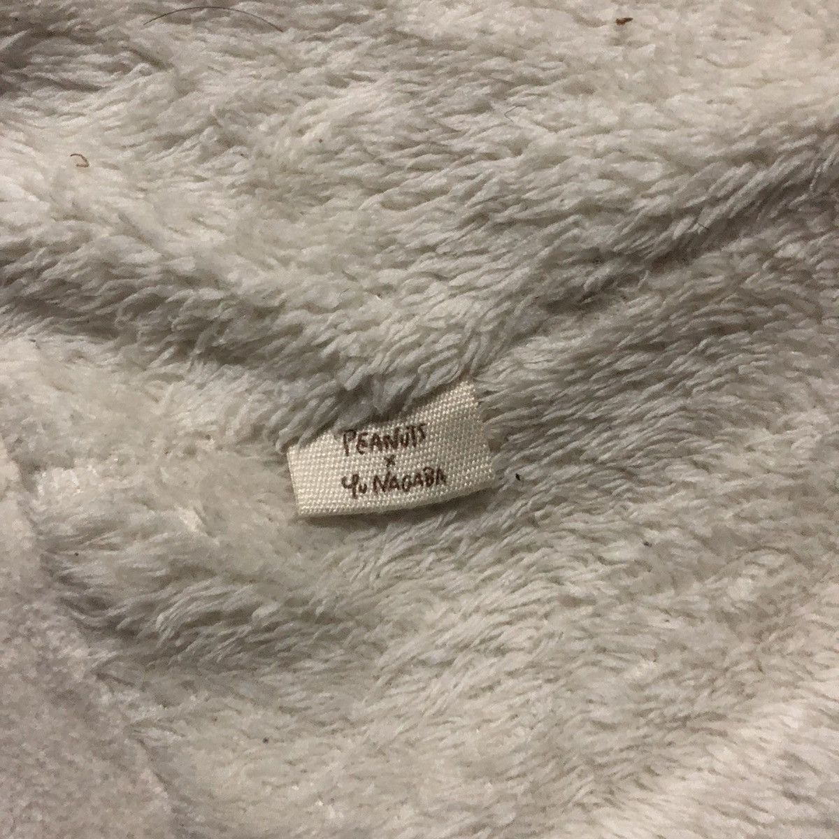 💥Uniqlo X Peanuts X Yo Nagara Sherpa Fleece Sweatshirt