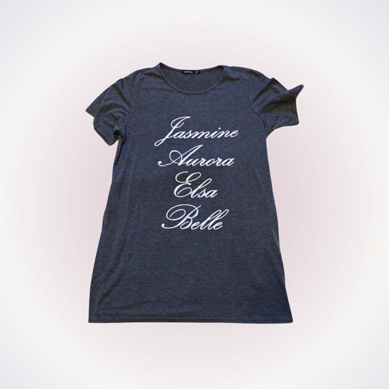Boohoo Boohoo Disney Princess Cursive Graphic Tee | Sz 8 Size M / US 6-8 / IT 42-44 - 1 Thumbnail