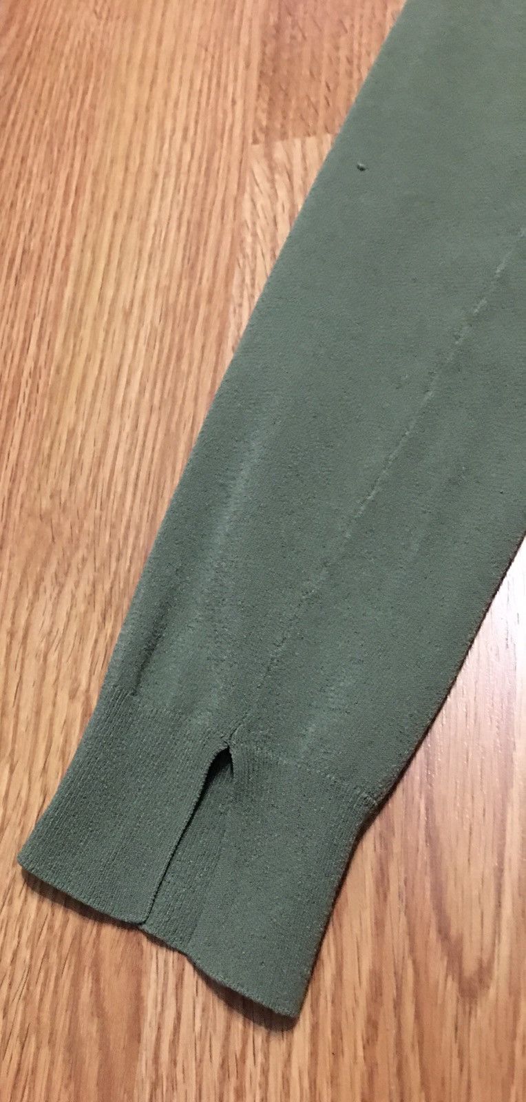 Zadig & Voltaire Zadig & Voltaire Rina V-Neck Olive Green Sweater Size S Size S / US 4 / IT 40 - 13 Thumbnail