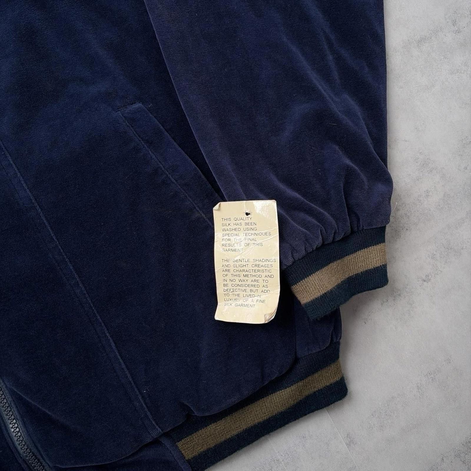 Givenchy Vintage 90’s Navy Givenchy Deadstock Silk Velour Jacket Size US XL / EU 56 / 4 - 4 Thumbnail