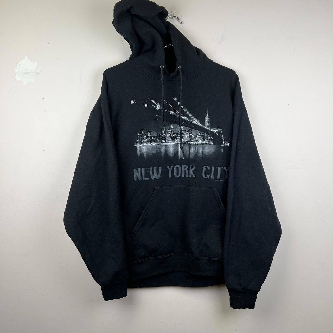 Jerzees 90s Jerzees New York City Hoodie - Black Graphic Sweatshirt Size US L / EU 52-54 / 3 - 1 Thumbnail
