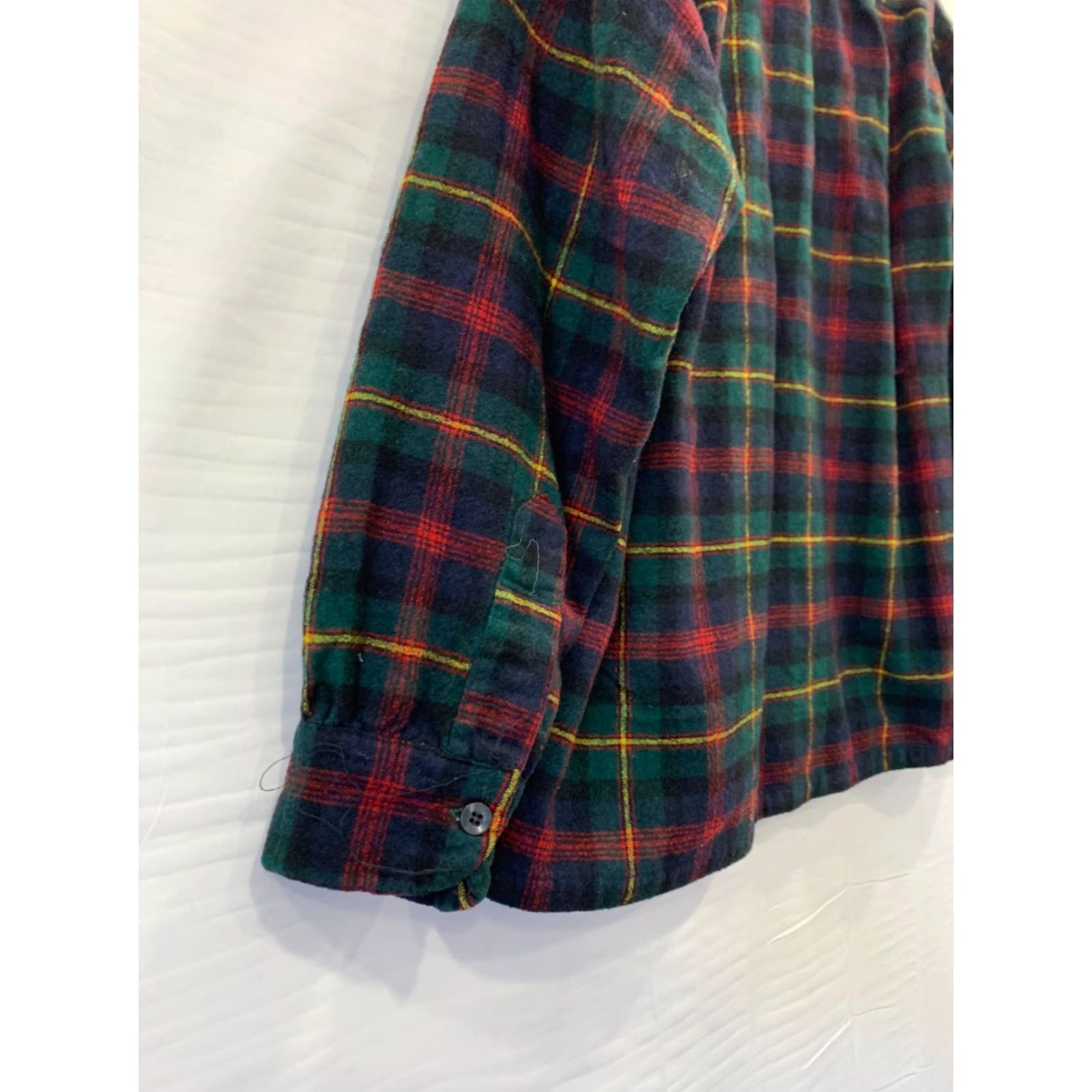 Pendleton VINTAGE Pendleton Wool Plaid Shirt Jacket USA Made Green Red Flannel M Mens XS? Size US M / EU 48-50 / 2 - 6 Thumbnail
