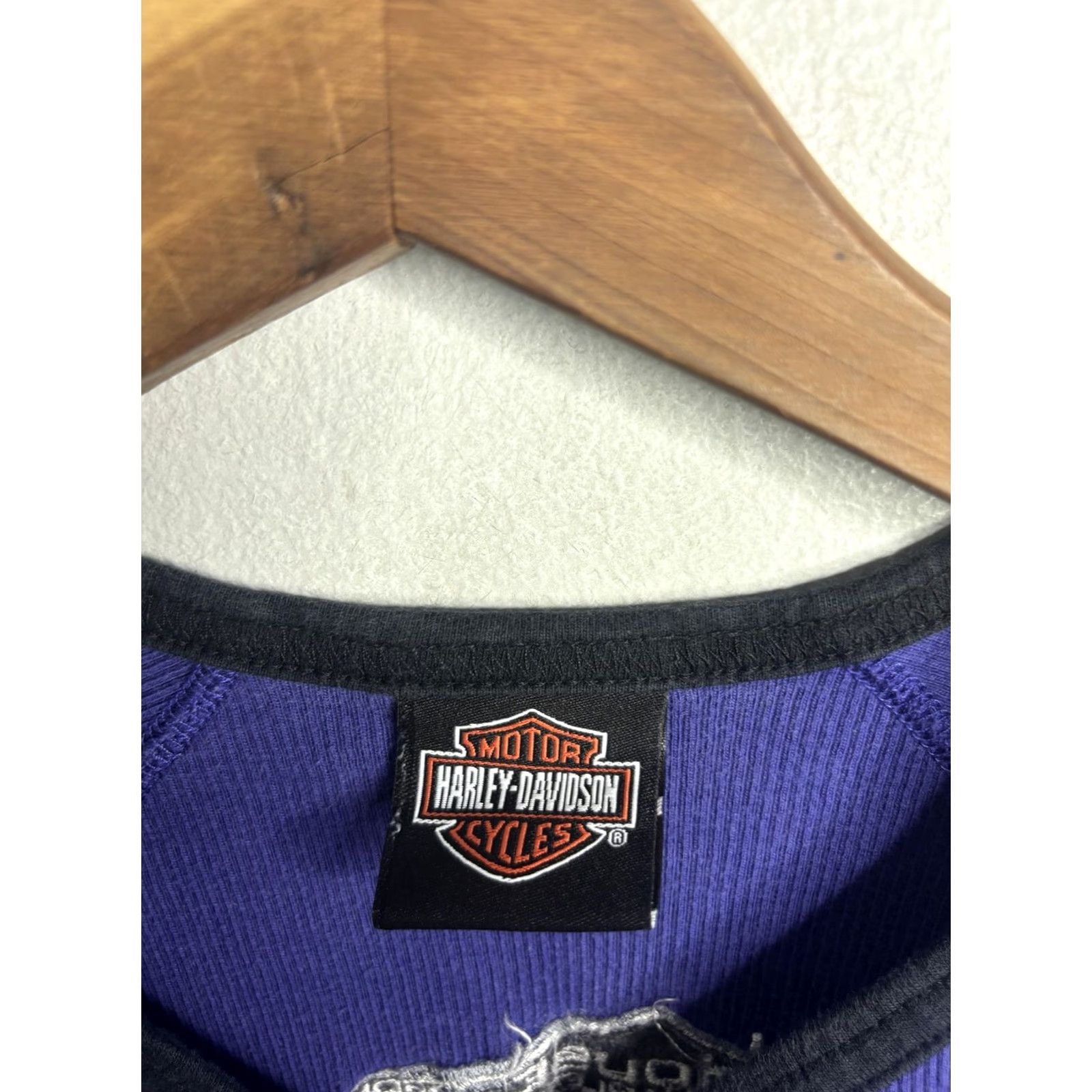 Harley Davidson Harley-Davidson Shirt Womens Small Purple Embroidered Long Sleeve Henley Waffle Knit Raglan Thermal Tests/HD Logo Size S / US 4 / IT 40 - 4 Thumbnail