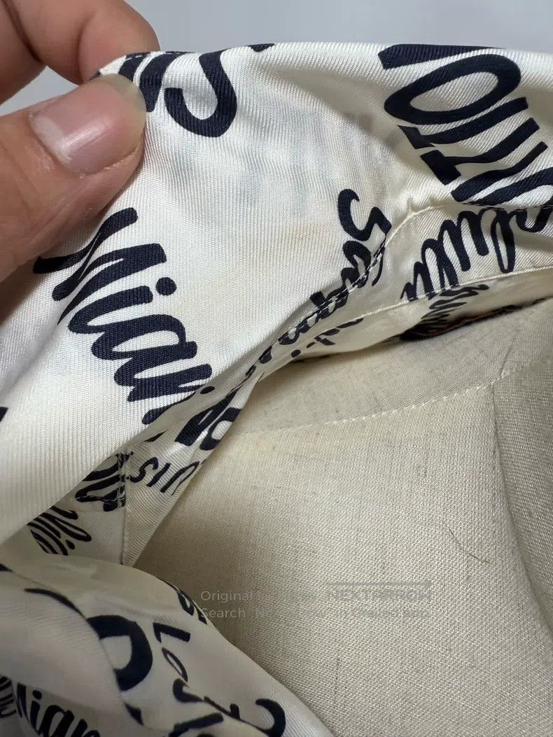 Louis Vuitton Louis Vuitton Bullet screen full of mulberry silk short-sl Size US S / EU 44-46 / 1 - 3 Thumbnail