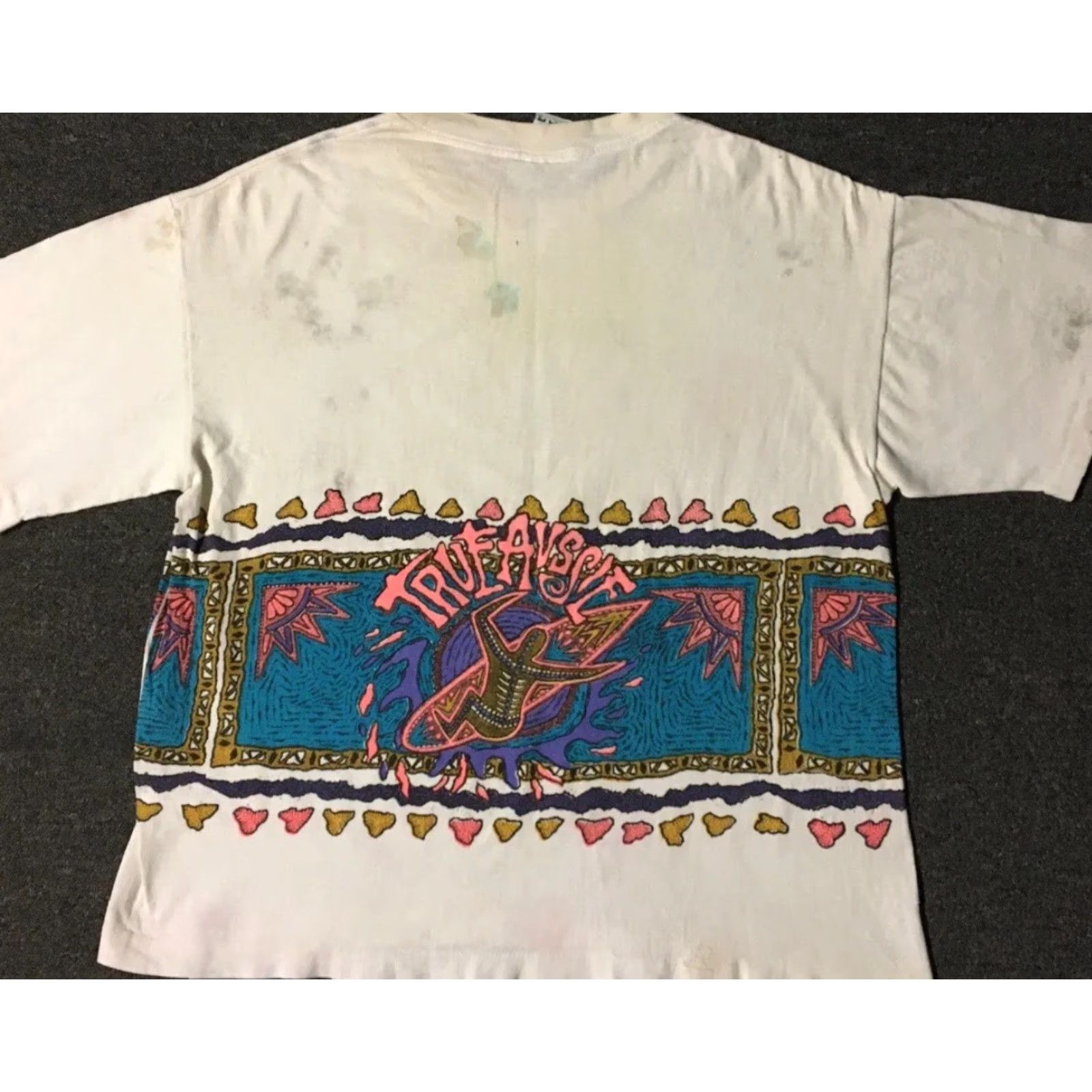 Vintage Vtg 90s True Aussie Surf Faded Distress All Over Print Shirt M White Mens Short Sleeve Shirt Street Grunge Surf USA 90s Hats? Size US M / EU 48-50 / 2 - 2 Thumbnail