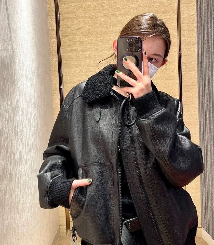 Saint Laurent Paris × Yves Saint Laurent Saint Laurent fur integrated pilot jacket c 2408-Nextarrow Size M / US 6-8 / IT 42-44 - 8 Thumbnail