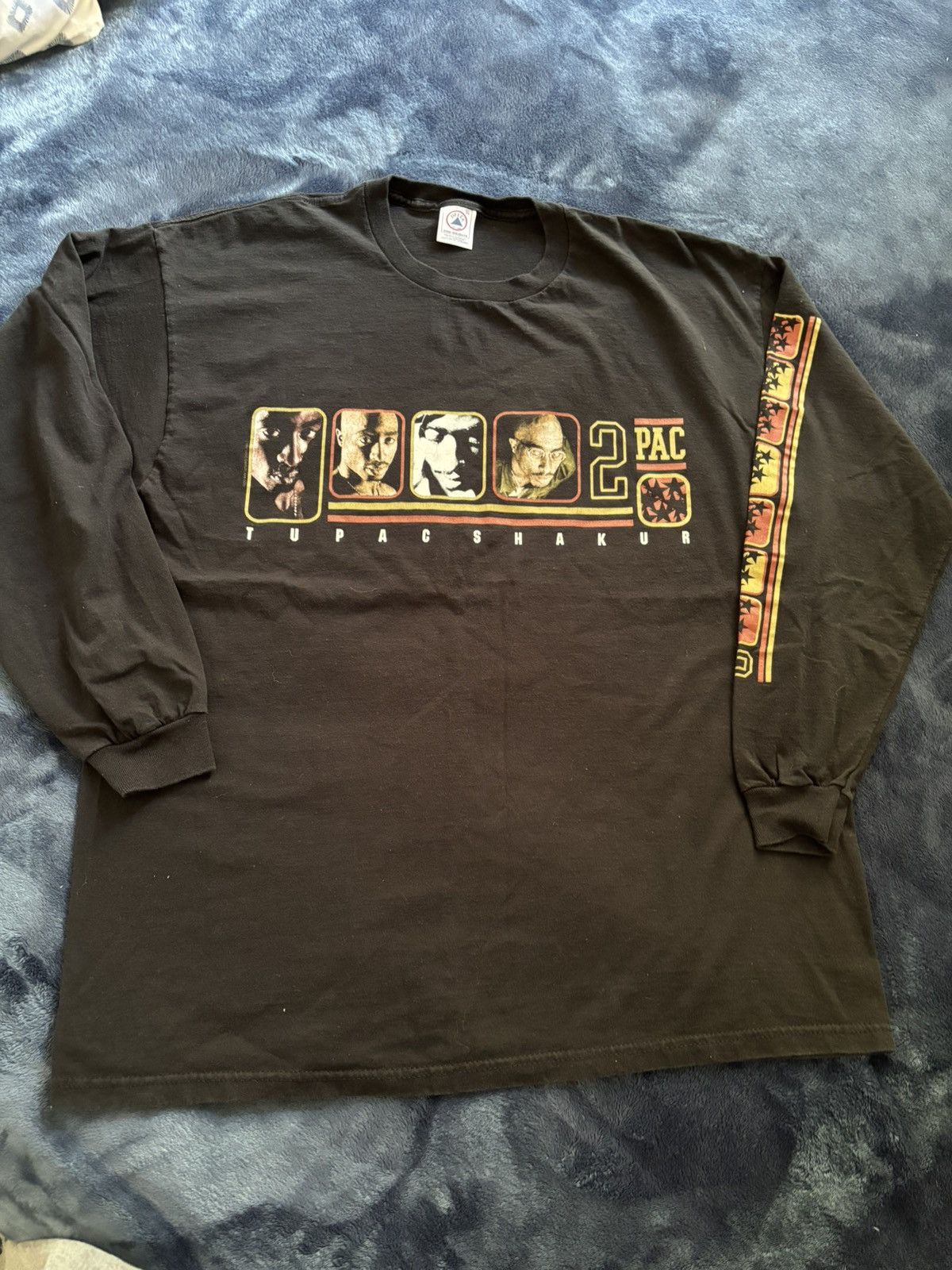 Vintage Vintage Tupac tee Size US XL / EU 56 / 4 - 1 Thumbnail