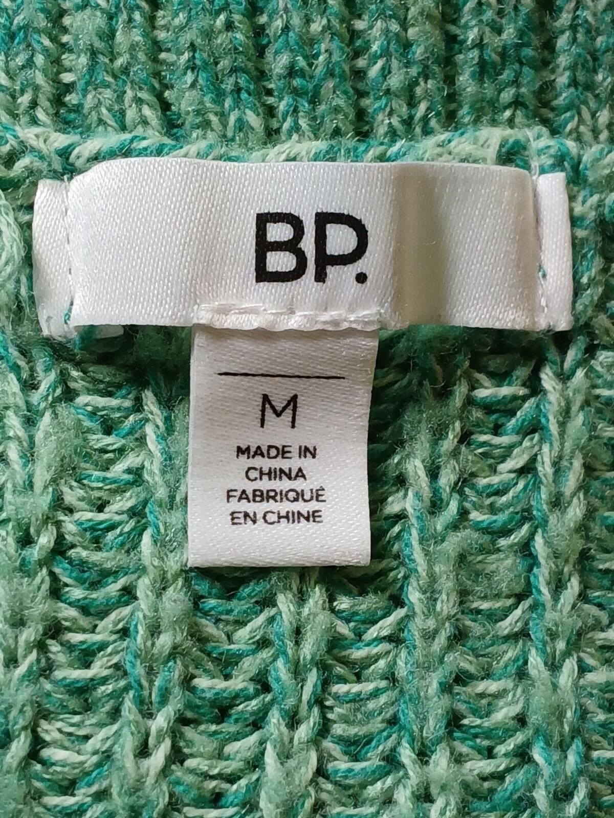 BP. BP Green Pull Over V-Neck Sweater Women’s Medium Cropped Size M / US 6-8 / IT 42-44 - 2 Thumbnail