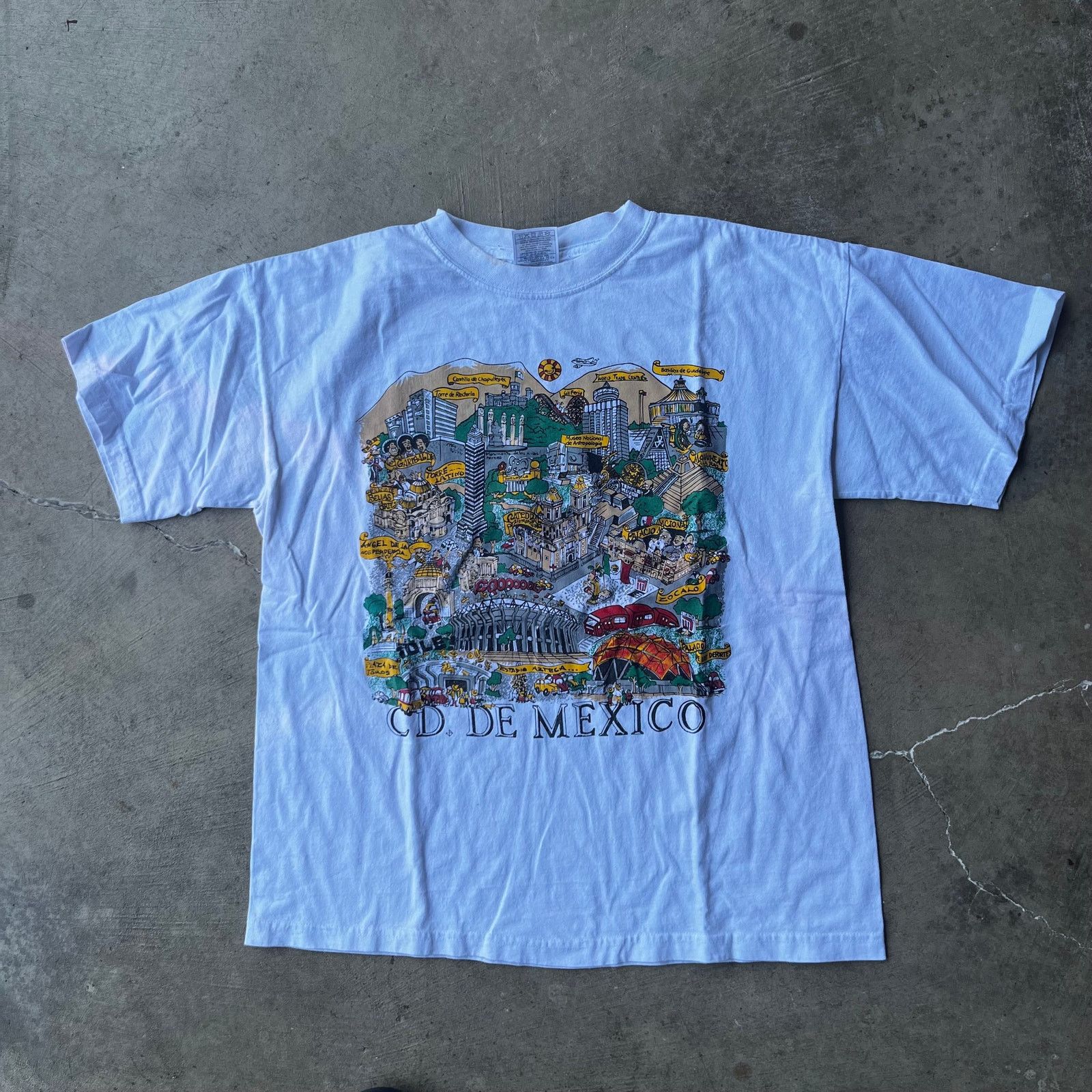 Vintage VINTAGE CD DE MEXICO NOVELTY SHIRT TOURISM ART LARGE 90S Size US L / EU 52-54 / 3 - 1 Thumbnail