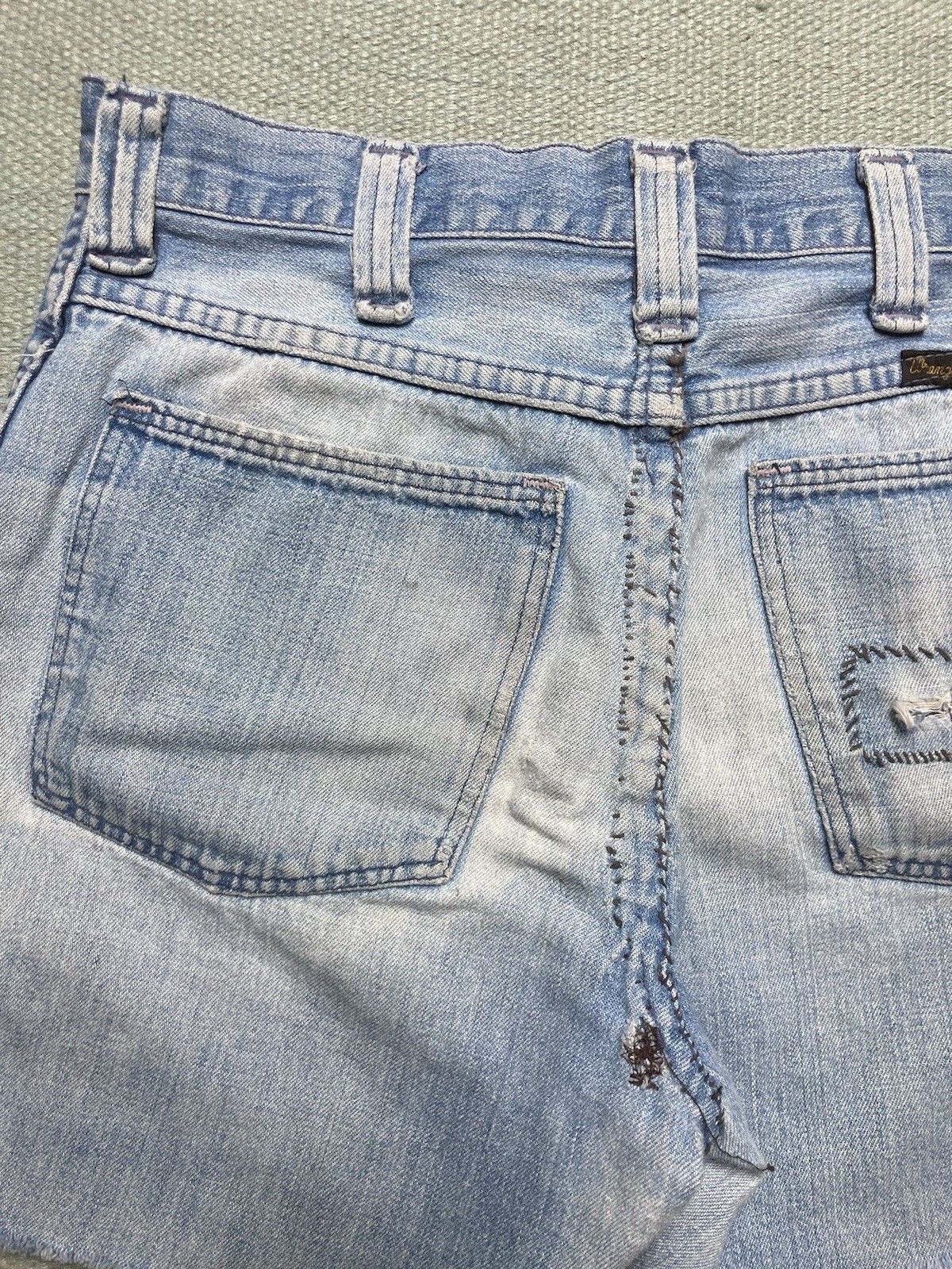 Vintage × Wrangler 70s wrangler jeans shorts jorts daisy dukes repair faded 29 Size 29" - 9 Thumbnail