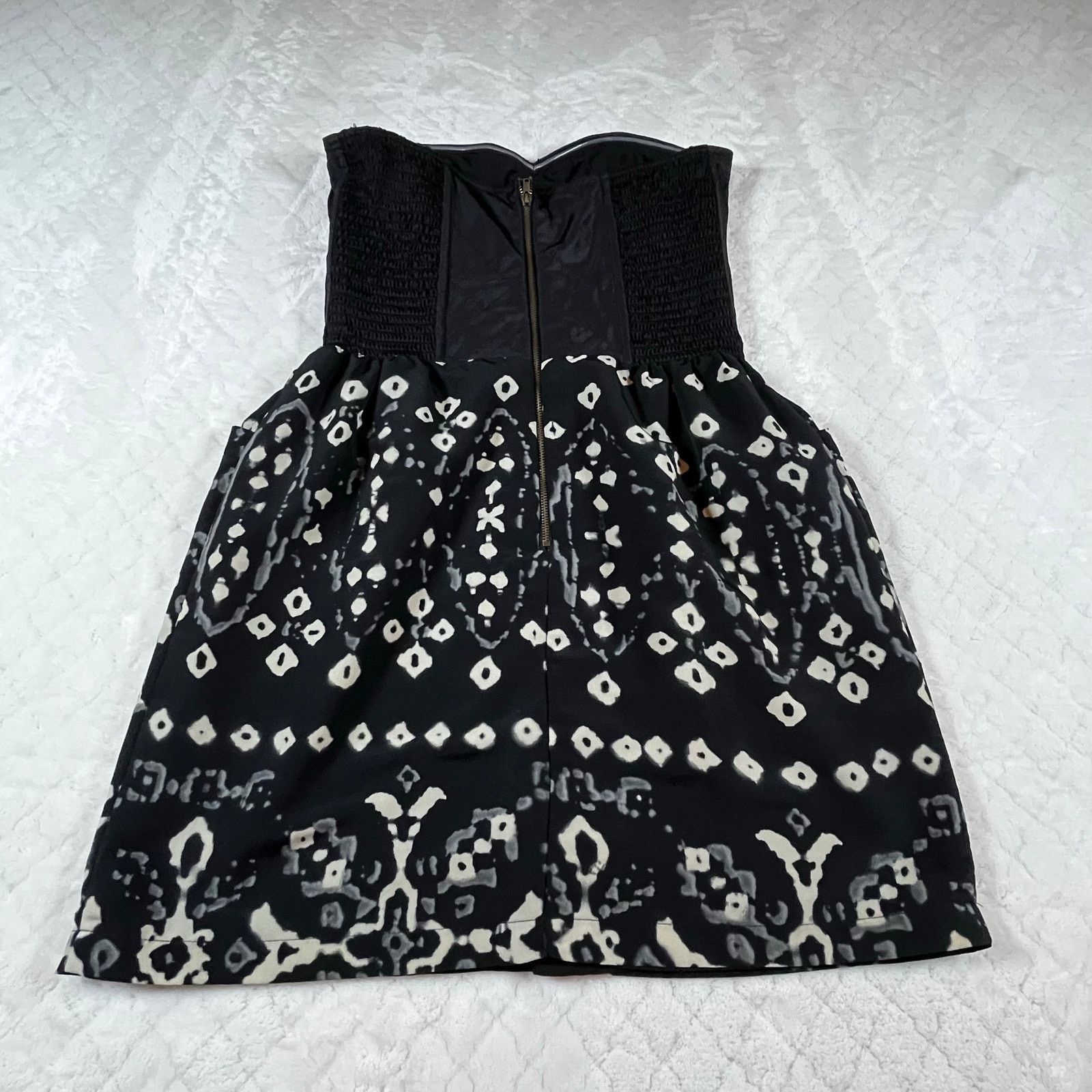 Other Sugarlips Women’s Dress Excellent Condition - size small Size S / US 4 / IT 40 - 2 Thumbnail