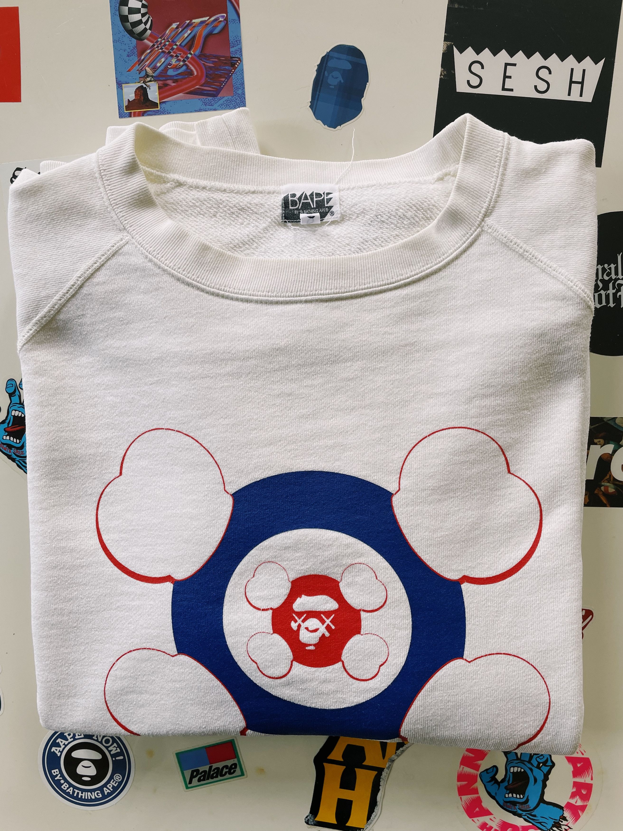 Bape × Kaws × Vintage Vintage Y2K Bape A Bathing Ape X KAWS Center Logo Crewneck Size US L / EU 52-54 / 3 - 11 Thumbnail