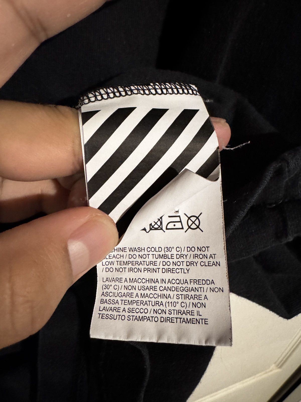 Off-White Off-White Fahrenheit 451 Pills Tee Size US M / EU 48-50 / 2 - 4 Thumbnail