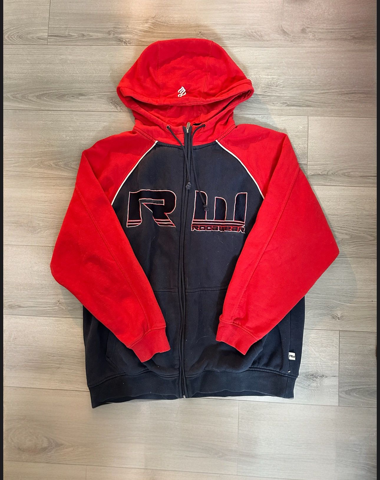 Rocawear Y2K Rocawear Navy & Red Heavyweight Baggy Hip Hop Sweater Size US XL / EU 56 / 4 - 1 Thumbnail