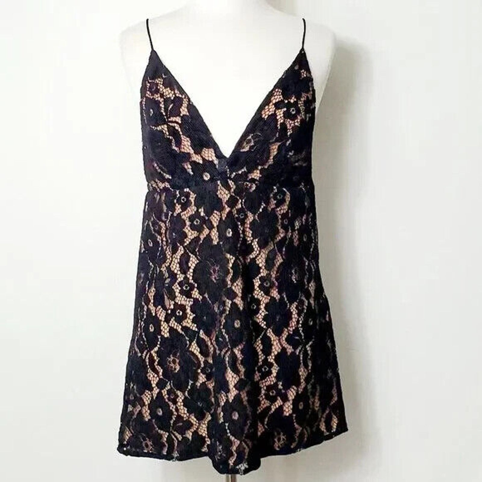 Free People FREE PEOPLE DANGEROUS LOVE BLACK FLORAL LACE MINI DRESS SZ 6 Size M / US 6-8 / IT 42-44 - 5 Thumbnail