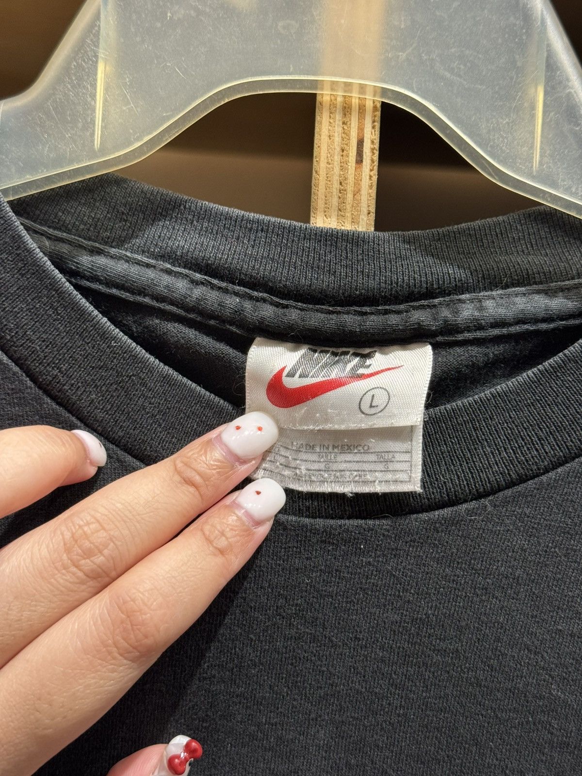 Nike Vintage Nike Miniswoosh 90's T-shirt Size US L / EU 52-54 / 3 - 3 Thumbnail