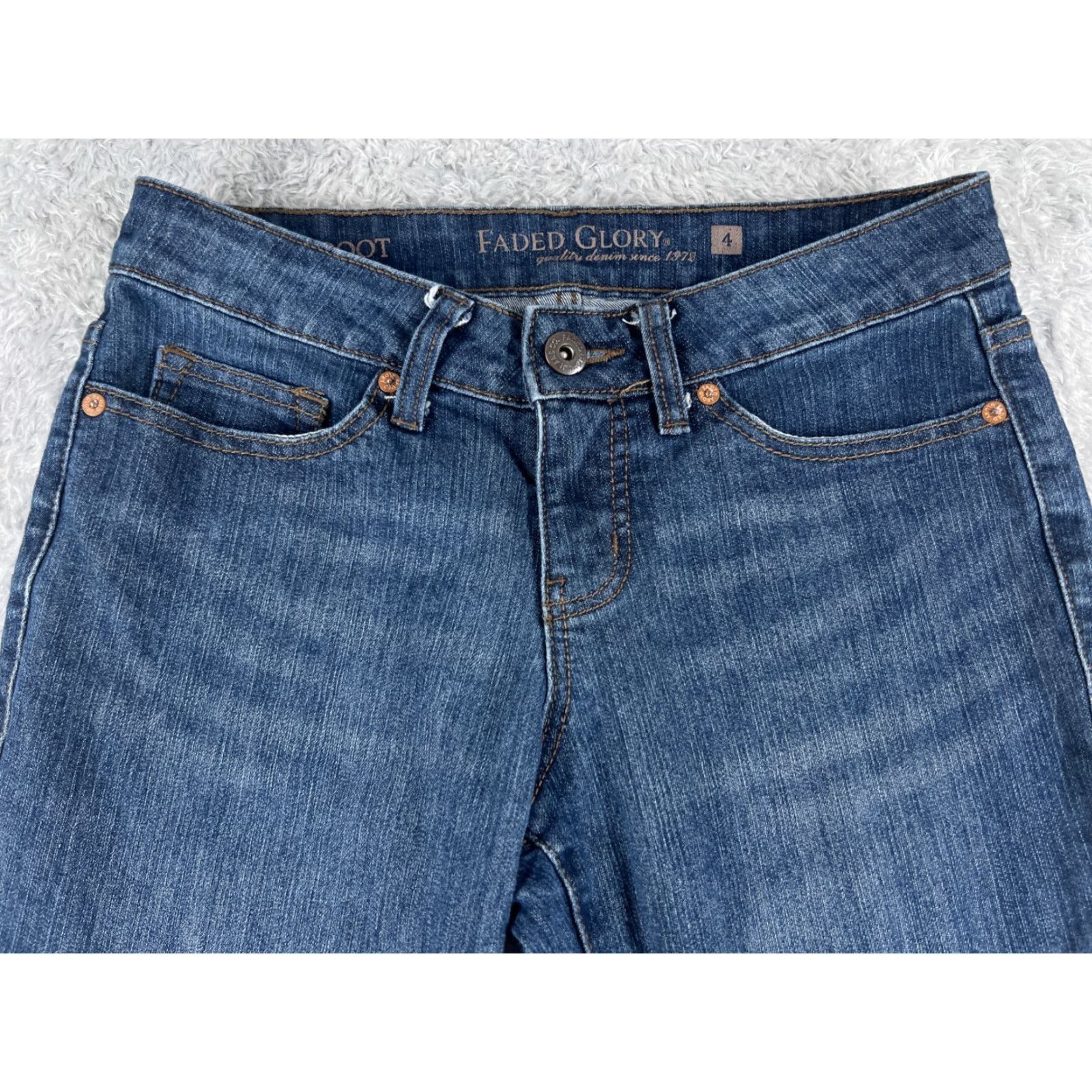 Faded Glory Faded Glory Jeans Women Bootcut Denim Blue 28x29 Cotton Stretch 4 Petite Low Rise 5-Pocket Size 27" / US 4 / IT 40 - 4 Thumbnail