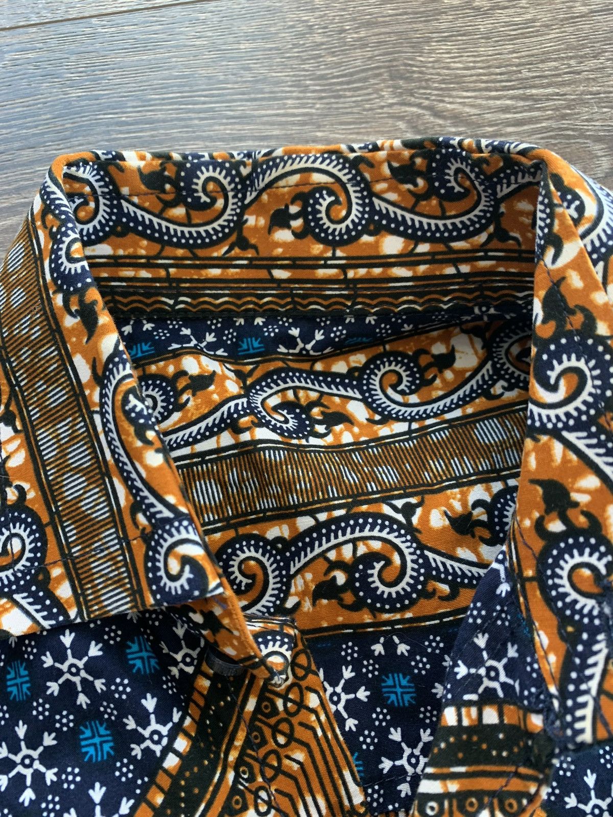 Vintage Arab Top with Snowflake design Size US L / EU 52-54 / 3 - 4 Thumbnail