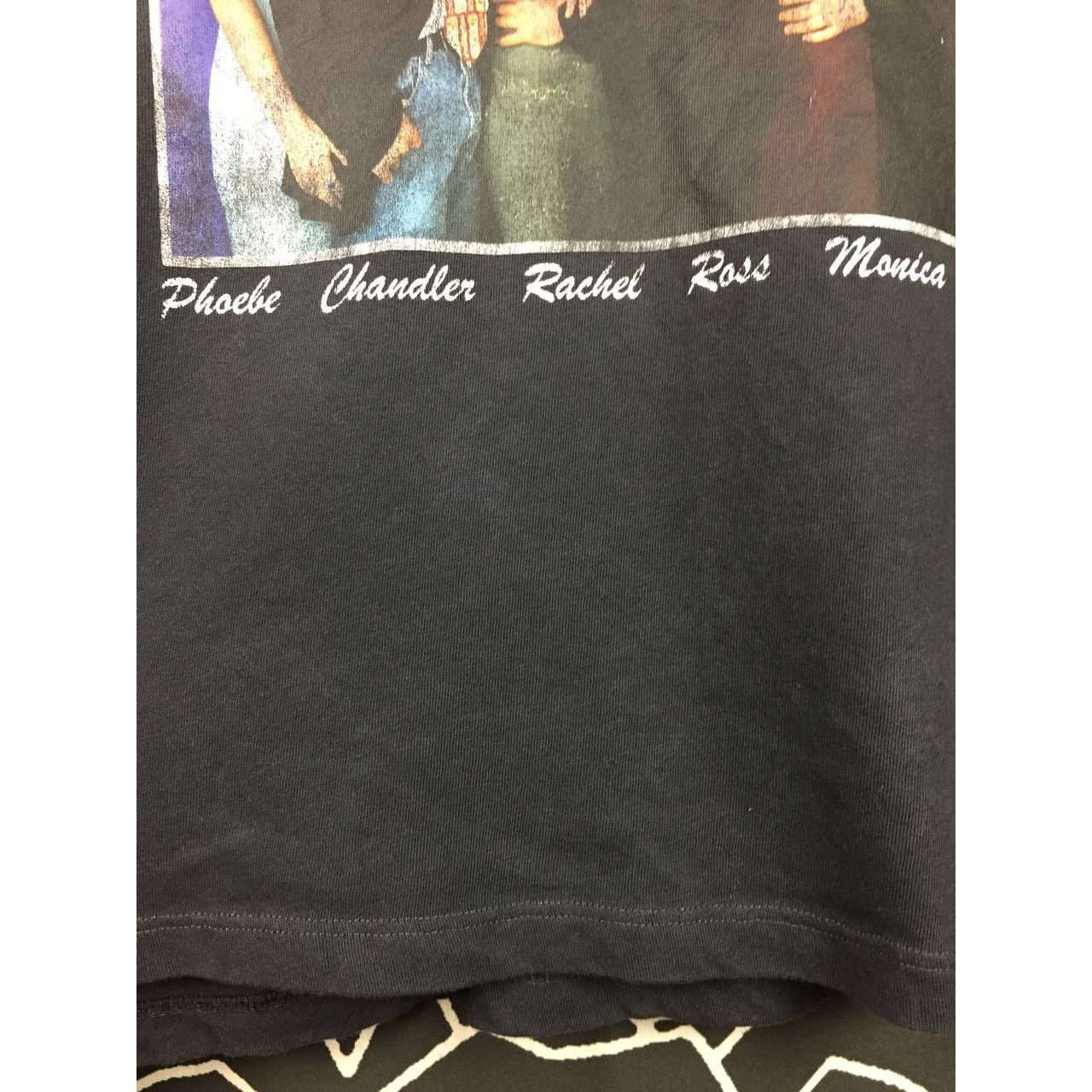 H&M H&M FRIENDS Iconic Sitcom TV Series Oversized Tee Size US L / EU 52-54 / 3 - 5 Thumbnail