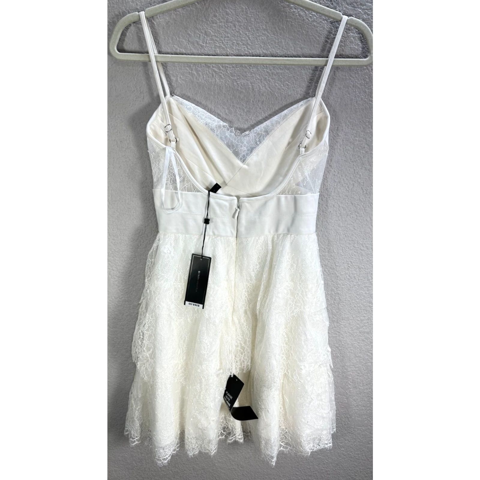 Bcbgmaxazria BCBGMAXAZRIA Josanna White Lace Mini Dress Tiered Open Back Party XS NWT Women Dress Lace Open Back Party Mini XS White BCBGMAXAZRIA Women None Size XS / US 0-2 / IT 36-38 - 5 Thumbnail