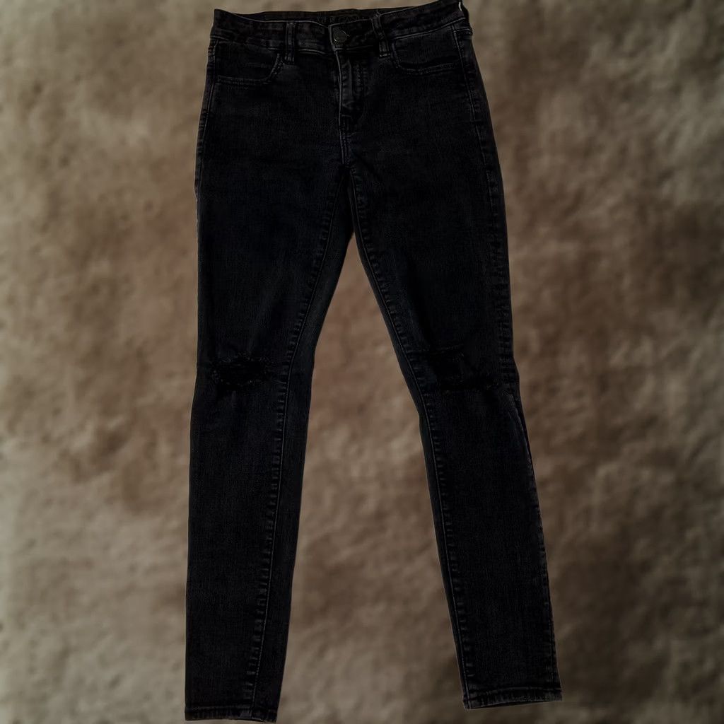American Eagle Outfitters American Eagle Outfitters Jeans Womens Size 4 Regular Black Jegging Ripped Stretch Denim Size 27" / US 4 / IT 40 - 1 Thumbnail
