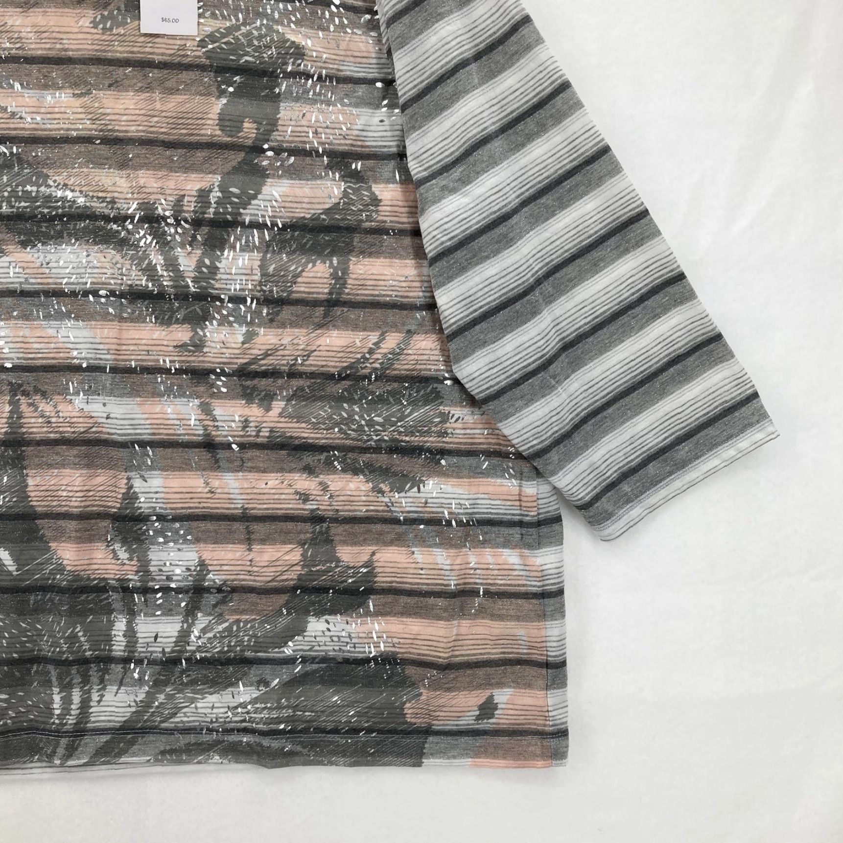 Vintage Chicos Zenergy Georgina Top Womens 4XL Papaya Whip Foil Floral 3/4 Sleeve Stripe Blouse V-Neck Gray Womens Size XXL / US 16-18 / IT 52-54 - 3 Thumbnail