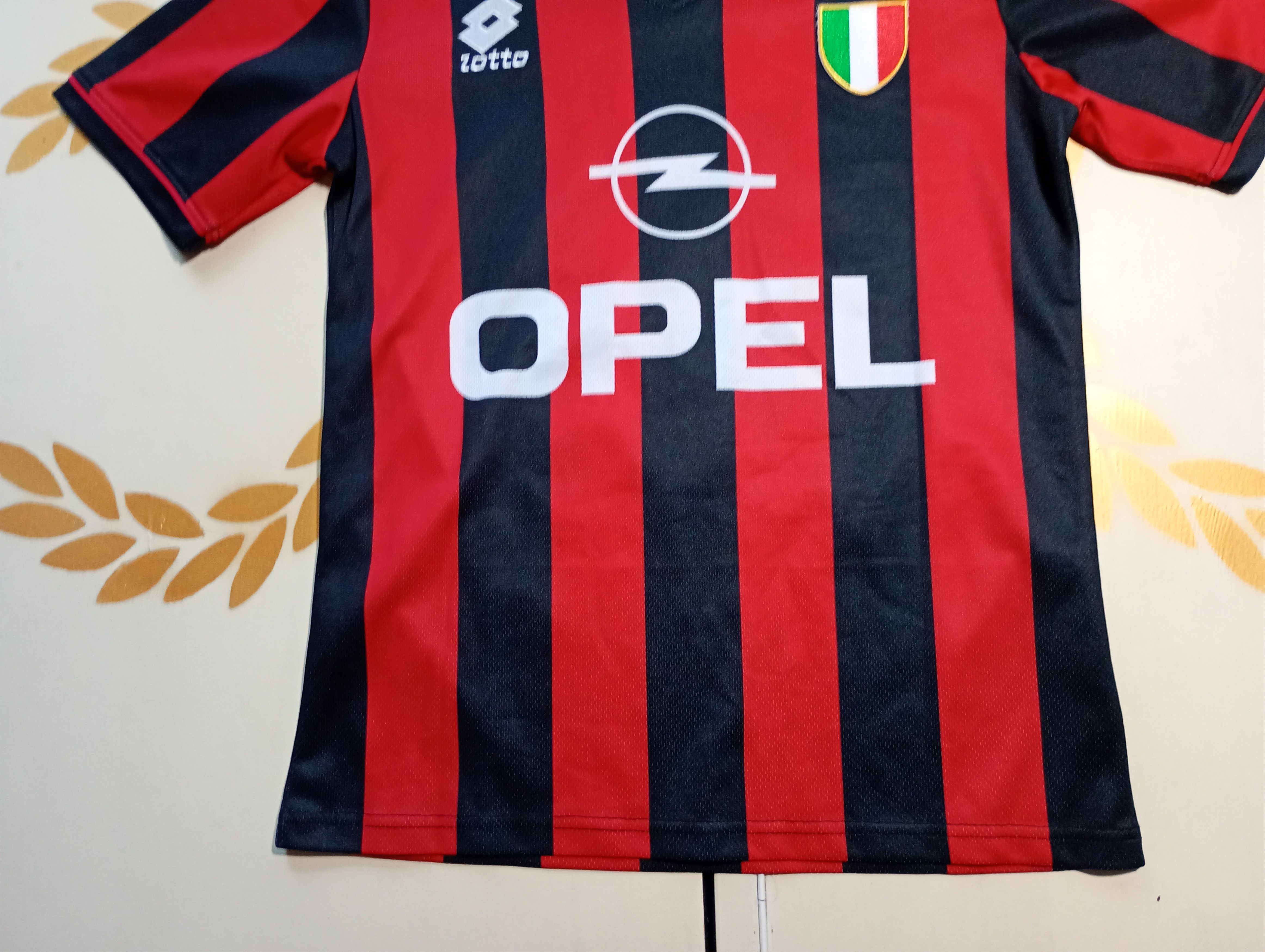 Vintage Milan Jersey 18 Baggio 1995-1996 Size US S / EU 44-46 / 1 - 4 Thumbnail