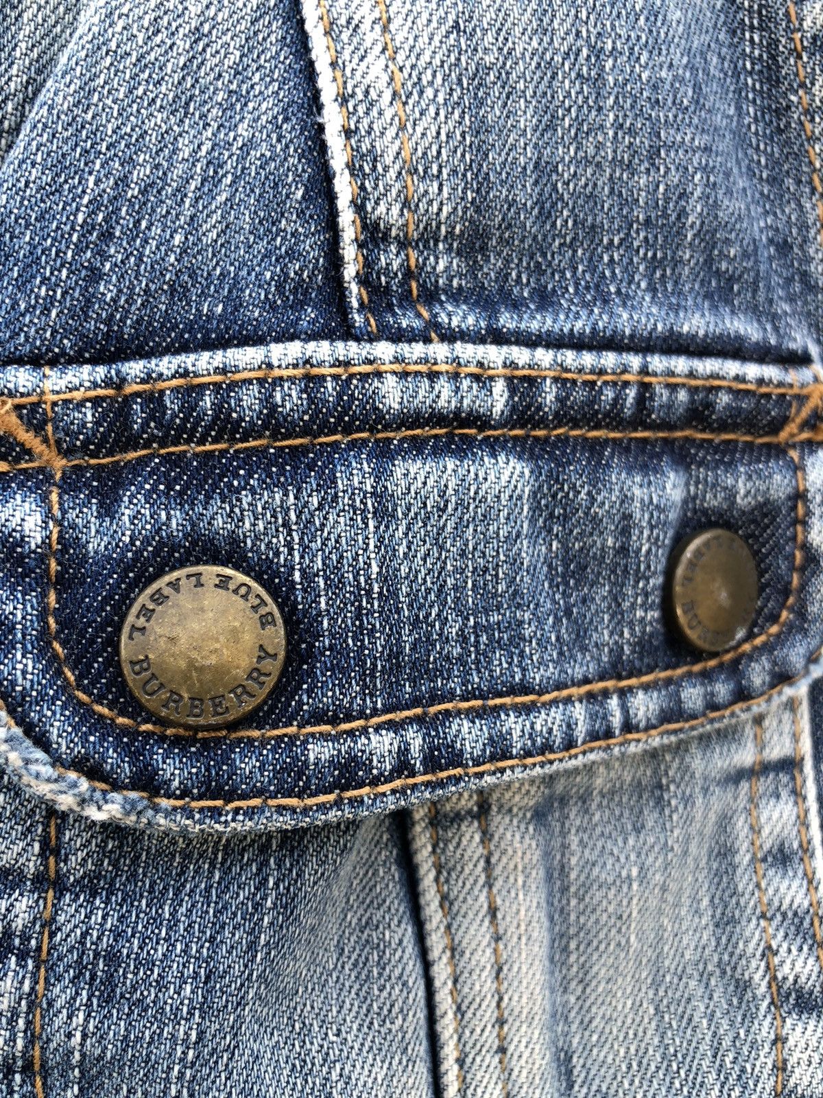 Burberry Burberry London Blue Label Denim Jacket Vintage Japan Only Size M / US 6-8 / IT 42-44 - 9 Thumbnail