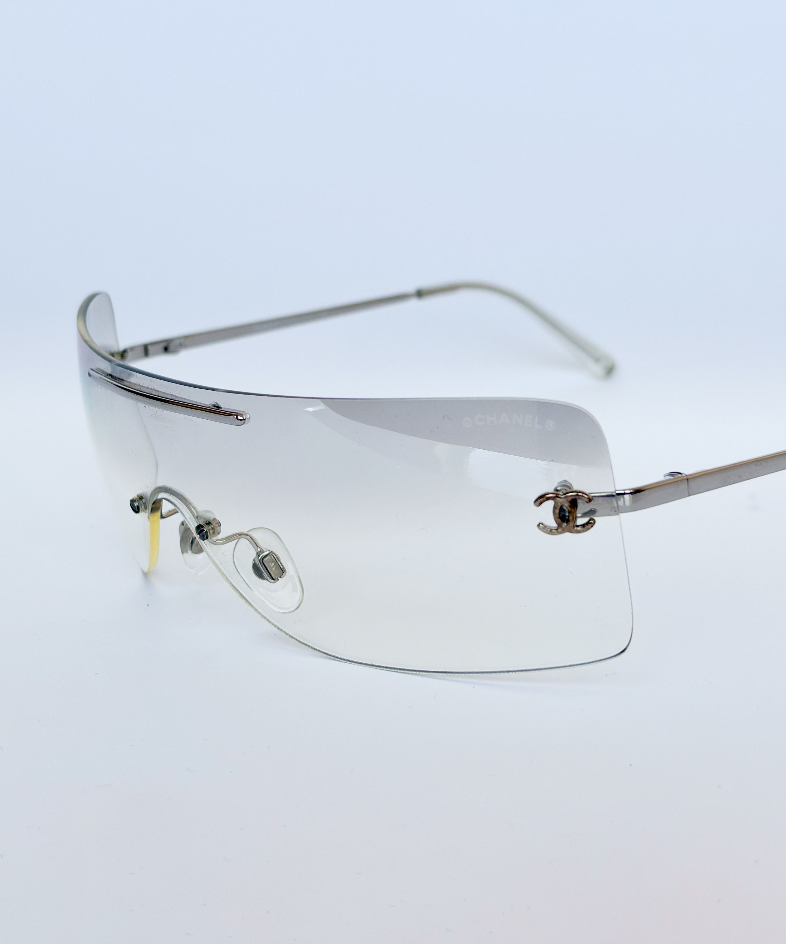 Chanel 🔴 CHANEL Sunglasses 4080 Rimless Visor Shield Logo CC Size ONE SIZE - 1 Thumbnail