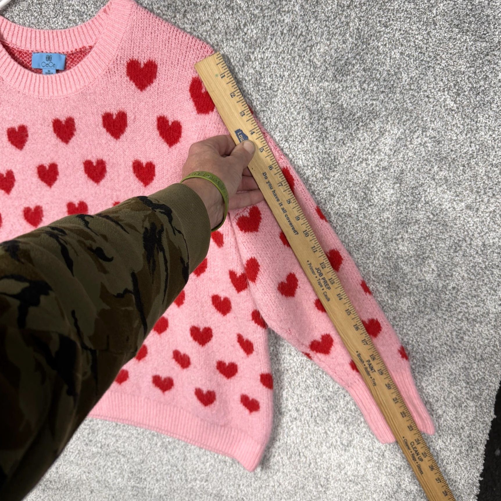 Vintage CeCe Sweater Women M Pink Red Heart Print Knit Crew Neck Long Sleeve Pullover Casual Retro Preppy Lovercore Vintage No Size M / US 6-8 / IT 42-44 - 3 Thumbnail