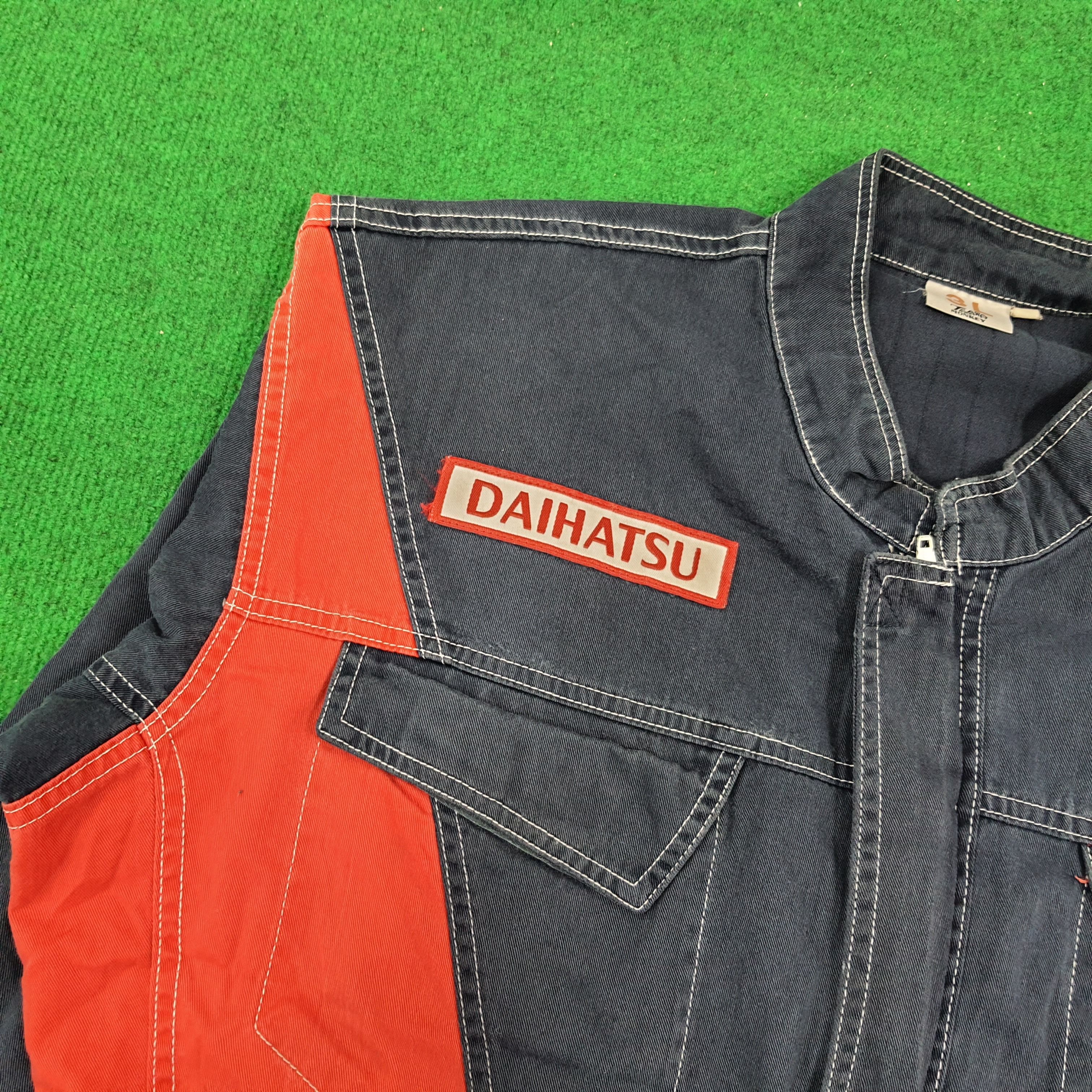 Japanese Brand × Vintage Vintage DAIHATSU Japan Motorsports Coverall Size US XL / EU 56 / 4 - 6 Thumbnail