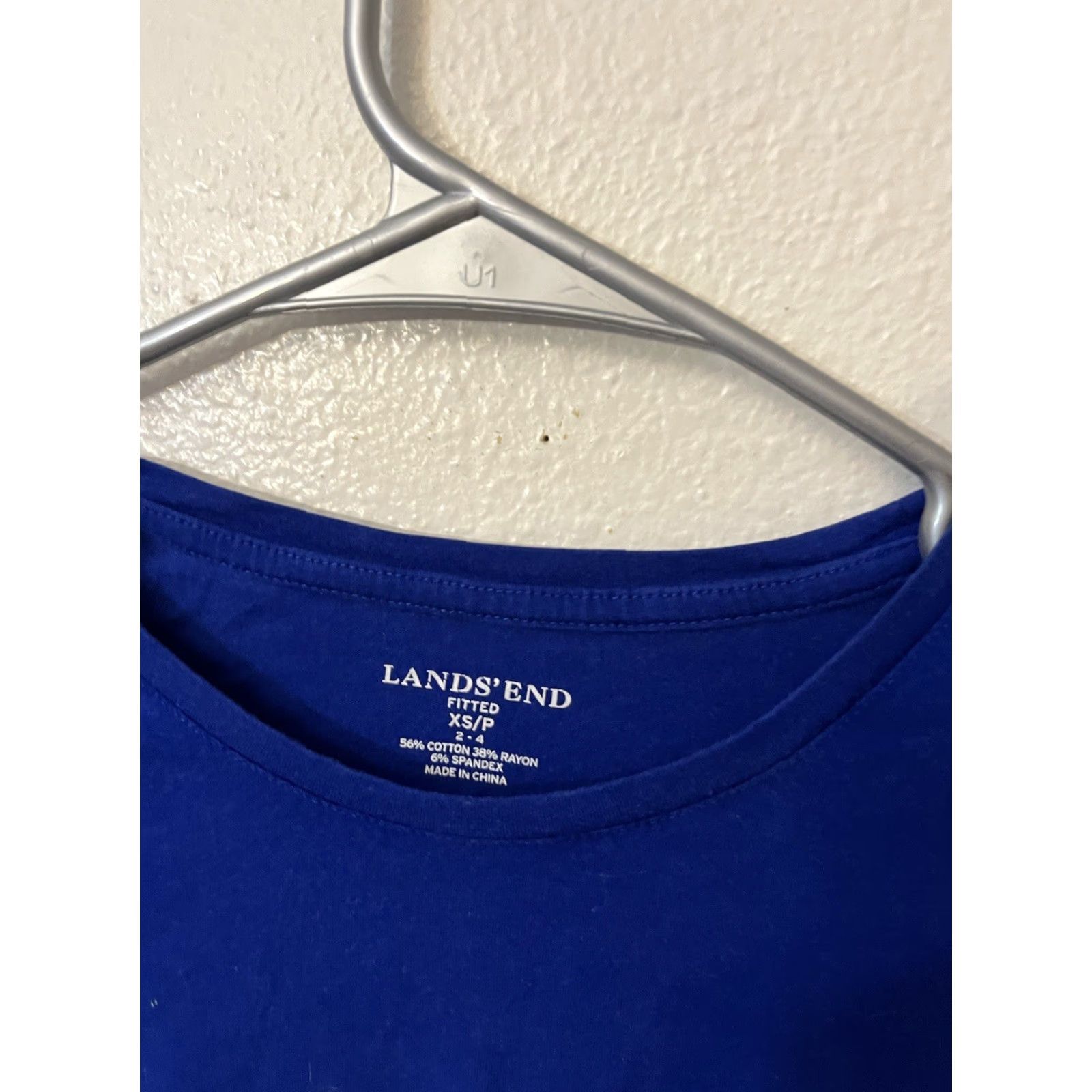 Lands' End Lands' End Women's XS Blue Solid Round Neck T Shirt Long Sleeve Cotton Knit Top Shirt Regular Size XS Womens (Adult) Size XS / US 0-2 / IT 36-38 - 3 Thumbnail