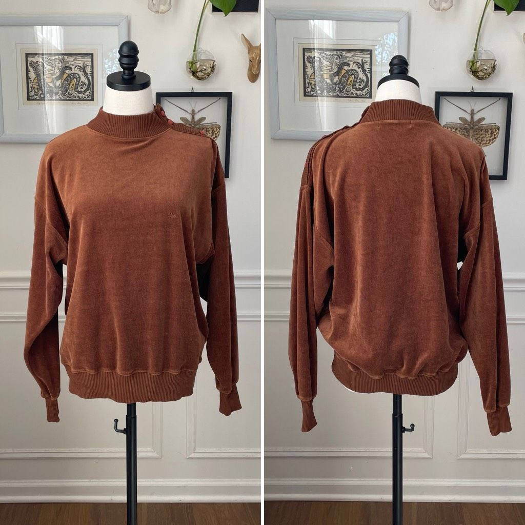 Vintage Vintage 80s Gloria Vanderbilt Brown Velour Mock Neck Pullove Size M / US 6-8 / IT 42-44 - 1 Thumbnail