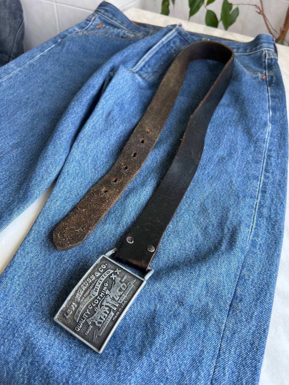 Levi's × Vintage Vintage 90s Levi's Leather belt Size ONE SIZE - 9 Thumbnail
