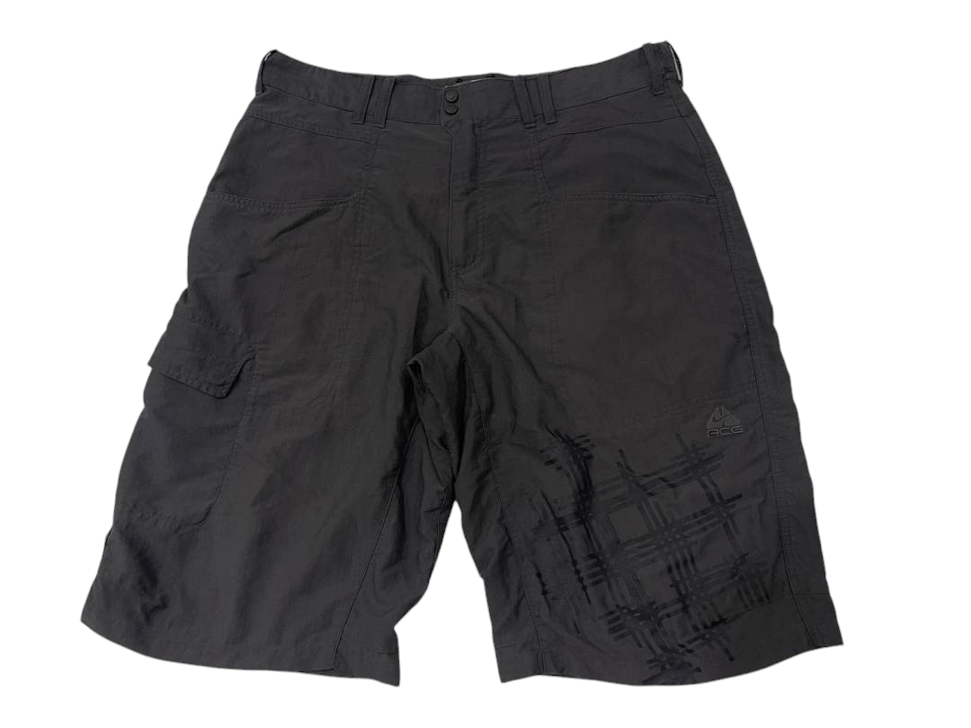 Nike ACG × Vintage 🔥 VERY NICE !! VINTAGE NIKE ACG SHORT PANT Size US 35 - 2 Thumbnail