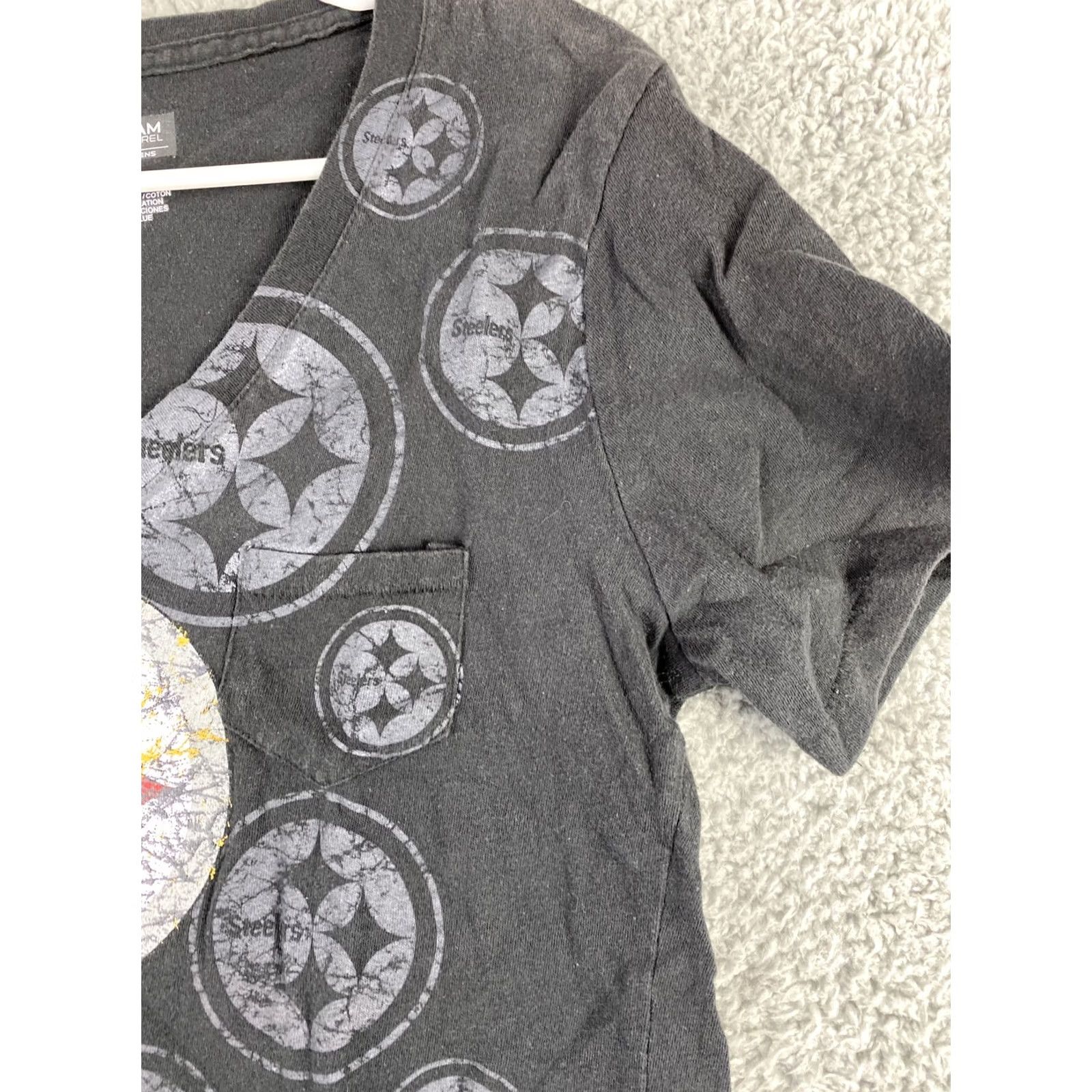 NFL Team NFL T Shirt Women's S Short Sleeve V-Neck Black Logo 100% Cotton Pullover Sports Shirt Womens Size S / US 4 / IT 40 - 4 Thumbnail