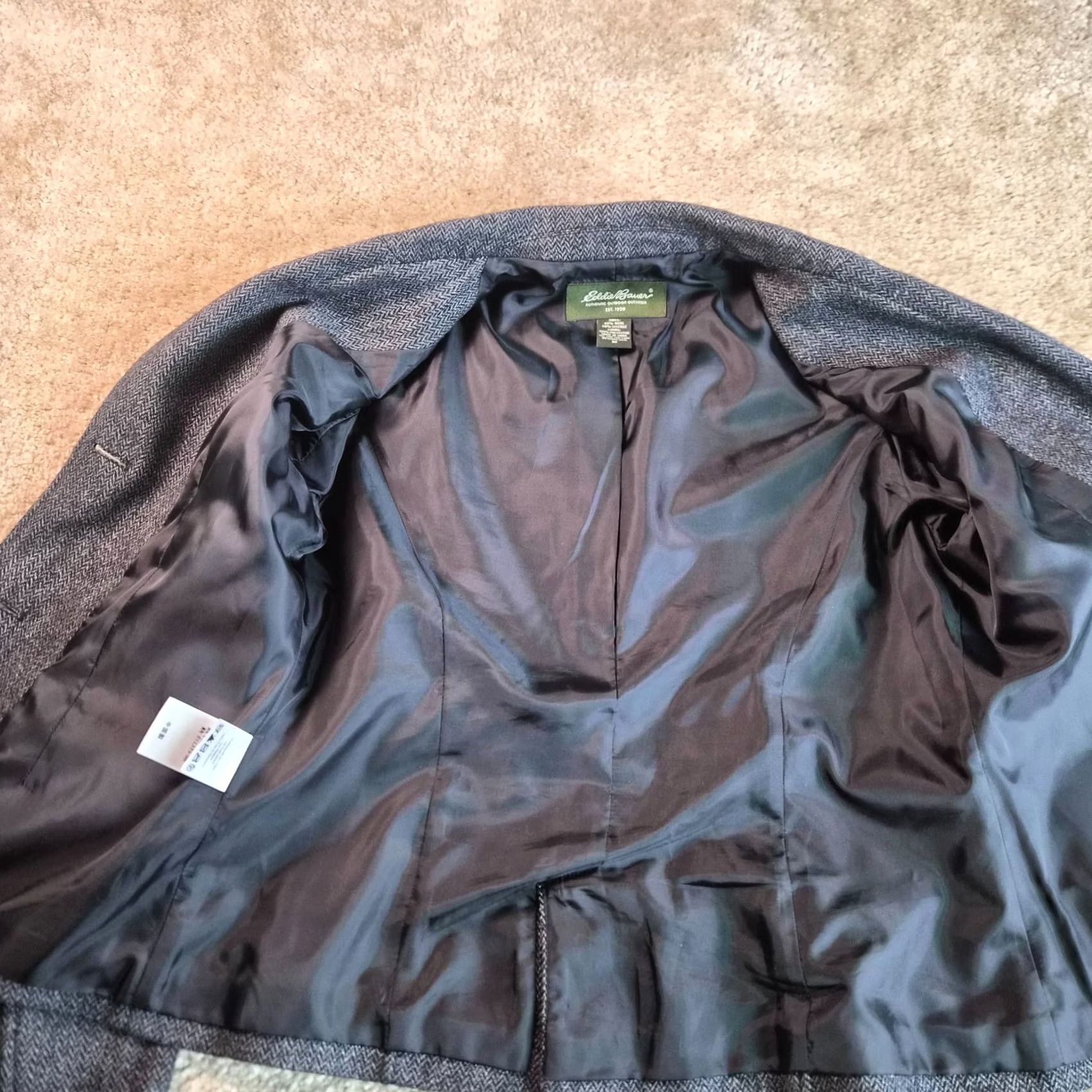 Eddie Bauer Eddie Bauer Womens Wool Blend Tweed Single Breast Blazer Gray Size M Regular Fit Jacket Size M / US 6-8 / IT 42-44 - 7 Thumbnail