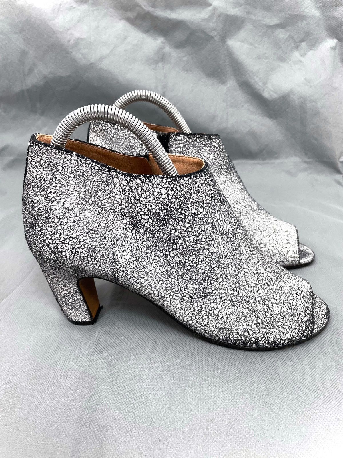 Maison Margiela Maison Martin Margiela Line 22 Cracked Peep-Toe Ankle Boots Size US 8.5 / IT 38.5 - 5 Thumbnail