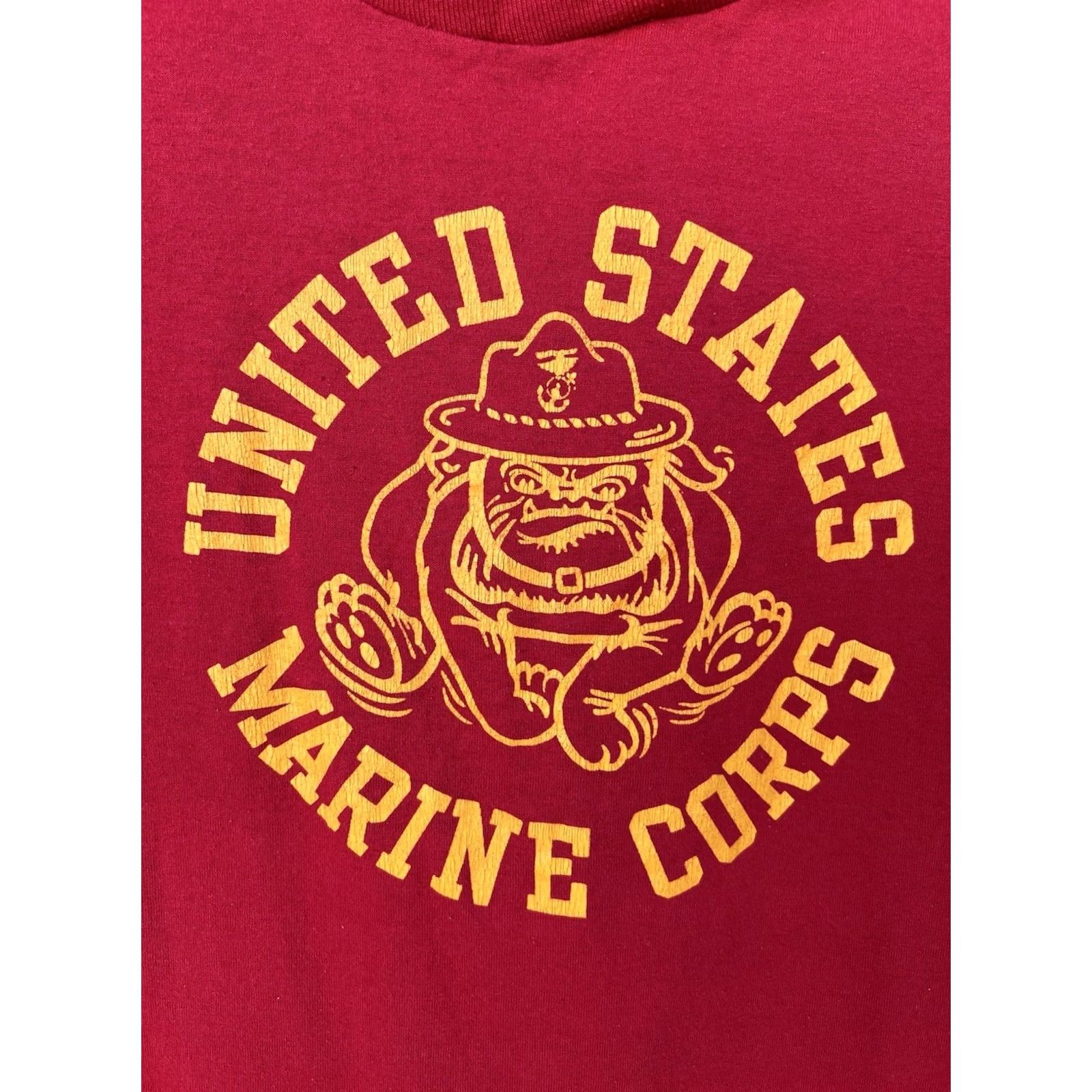 Velva Sheen VINTAGE Velva Sheen United States Marine Corps Bulldog Coming Going T Shirt USA Red M Mens graphic Print Crew Neck Short Sleeve 50/50 Vintage Size US M / EU 48-50 / 2 - 4 Thumbnail