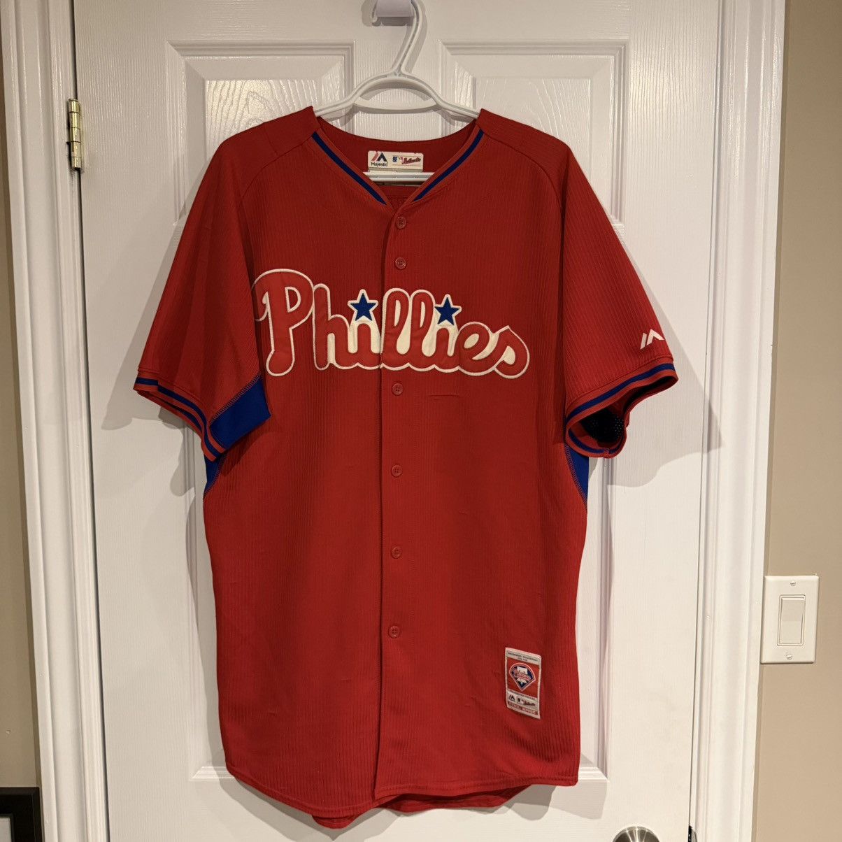 Majestic Majestic Vintage Philadelphia Phillies Red Jersey Sz 44 Size US S / EU 44-46 / 1 - 6 Thumbnail