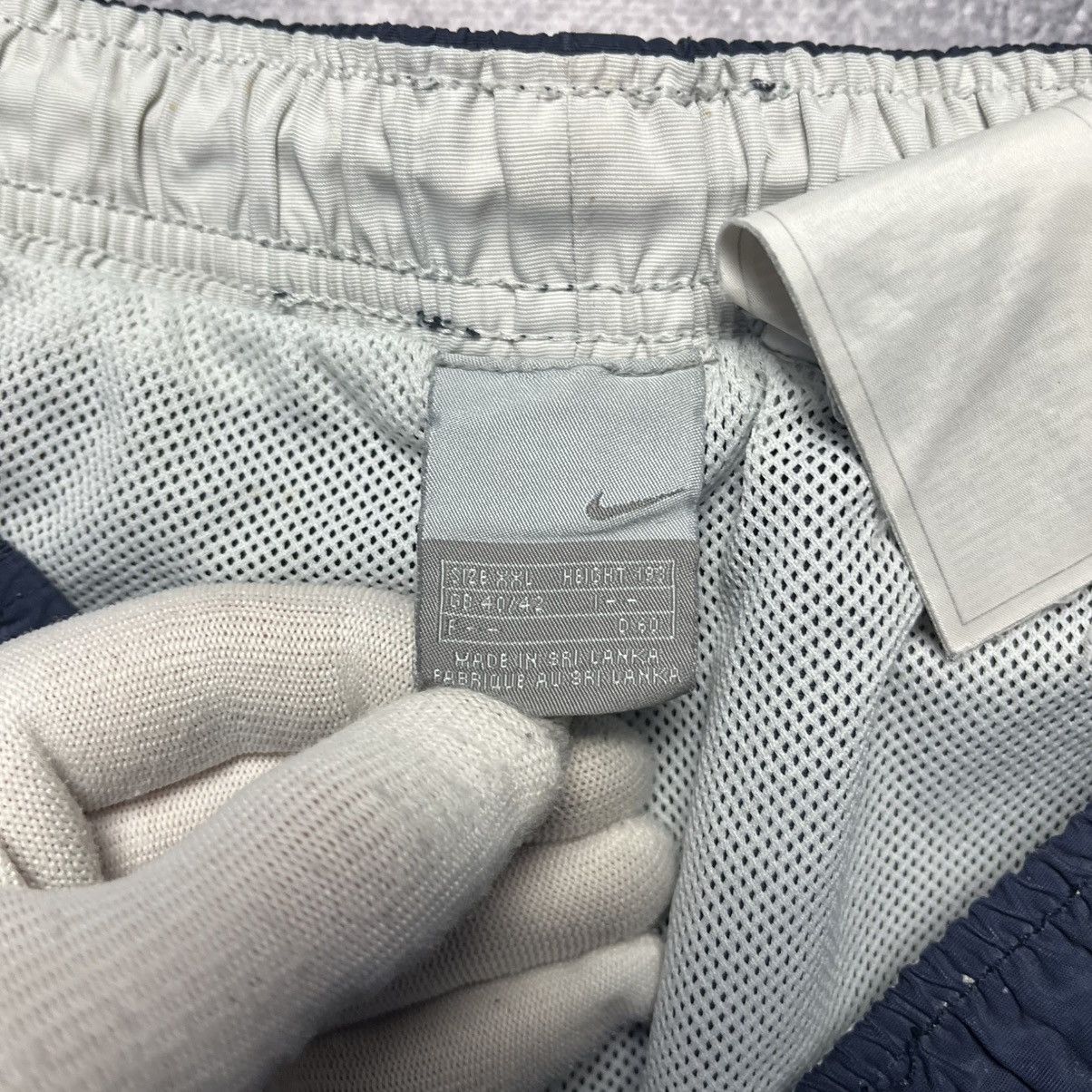 Nike Vintage Nike Small Swoosh Logo Nylon Breeches Shorts Y2K Size US 38 / EU 54 - 13 Thumbnail
