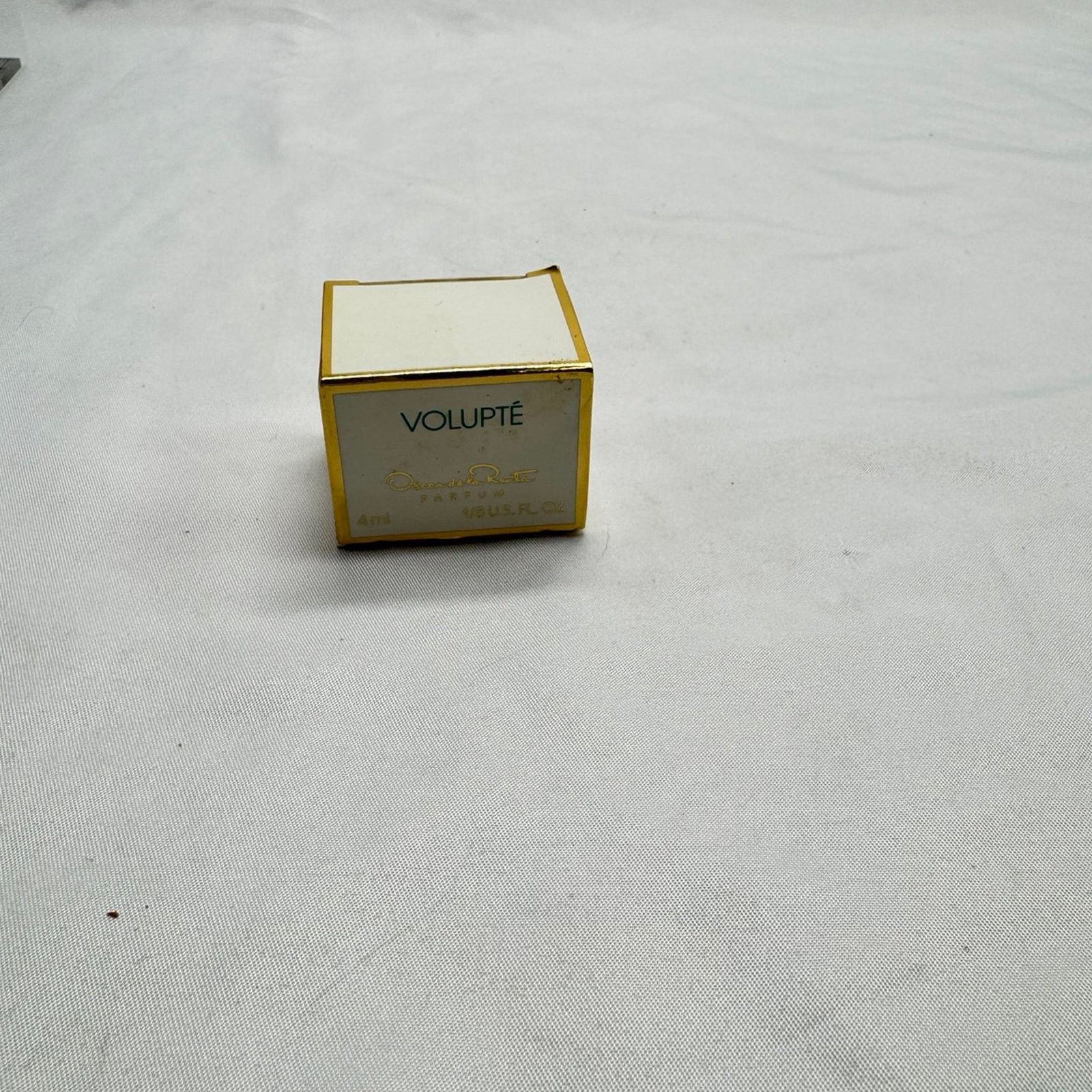 Oscar De La Renta VTG New! Oscar de la Renta Volupte perfume Size ONE SIZE - 5 Thumbnail