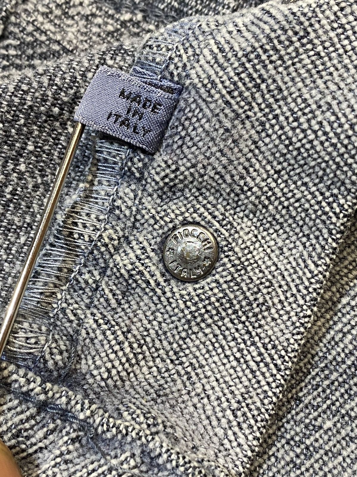 Giorgio Armani Giorgio Armani Fiocchi Snaps Grey Cotton Denim Jeans W36 Size US 36 / EU 52 - 13 Thumbnail