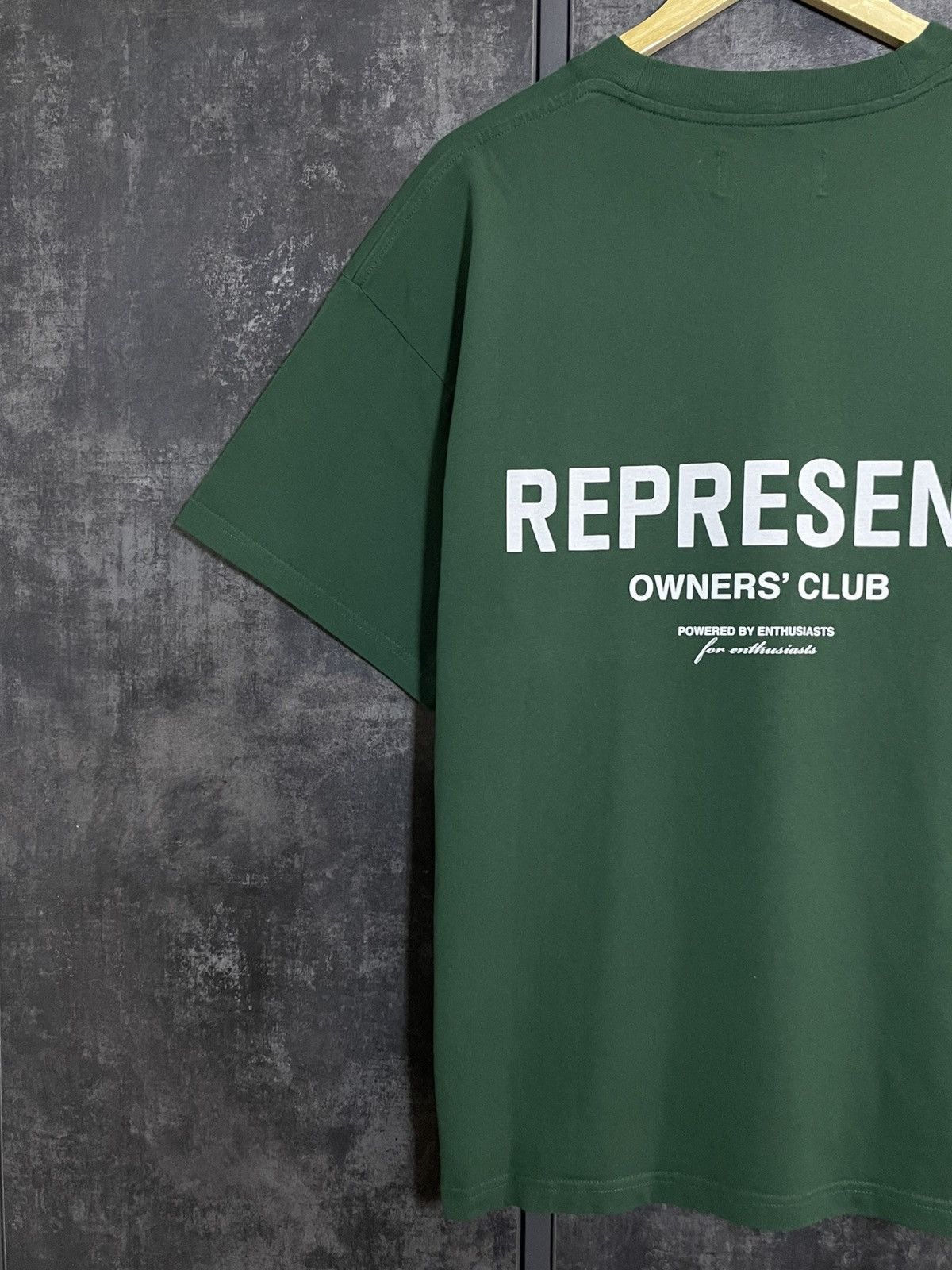 Represent Clo. Represent Clo Oversized Big Logo T-shirt FOG 424 MM6 Y3 CDG Size US L / EU 52-54 / 3 - 3 Thumbnail