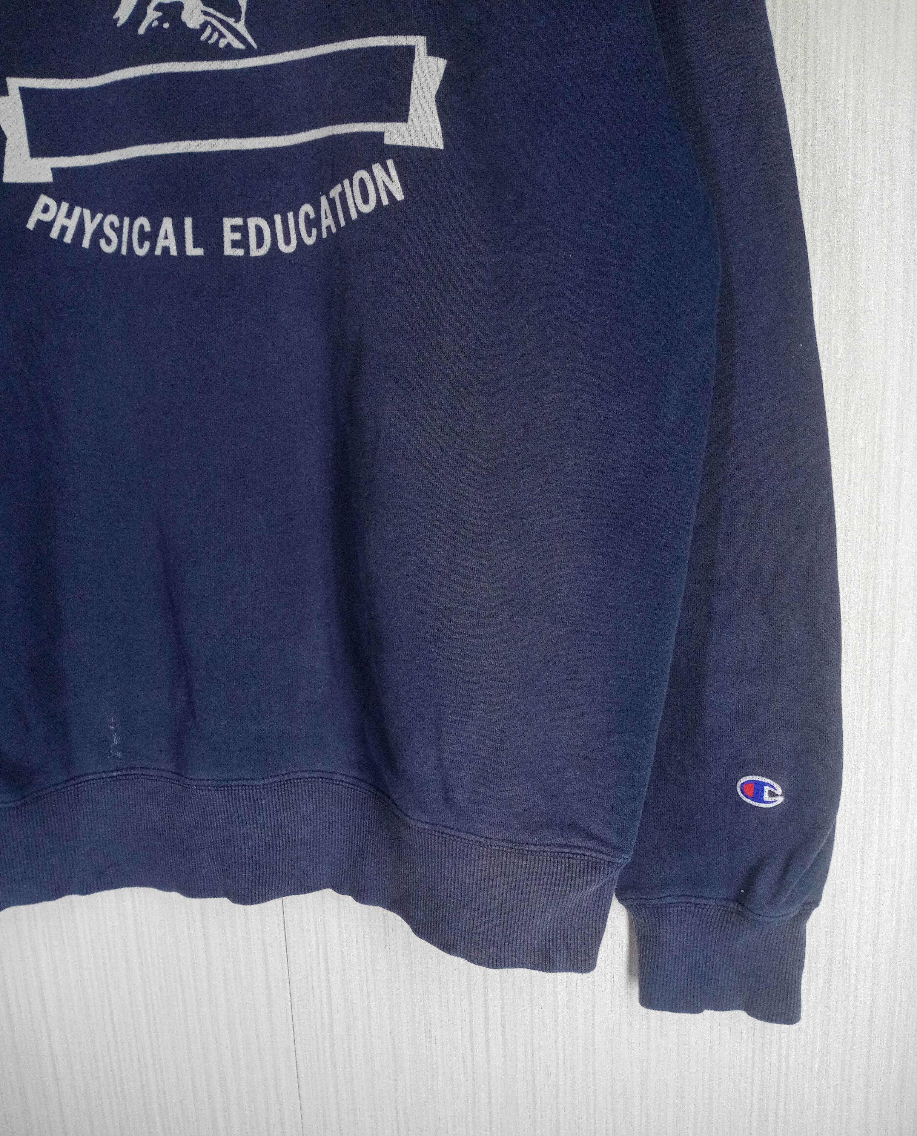 Champion Rare Vintage Syracuse Physical Education Sweatshirt Size US XL / EU 56 / 4 - 4 Thumbnail