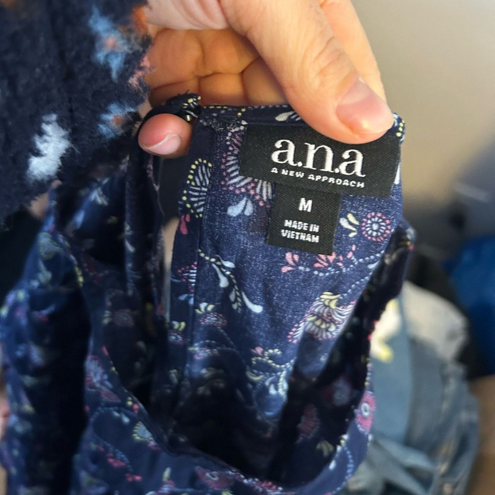 Other a.n.a Navy Floral Boho Bell Sleeve Blouse Size M / US 6-8 / IT 42-44 - 4 Thumbnail