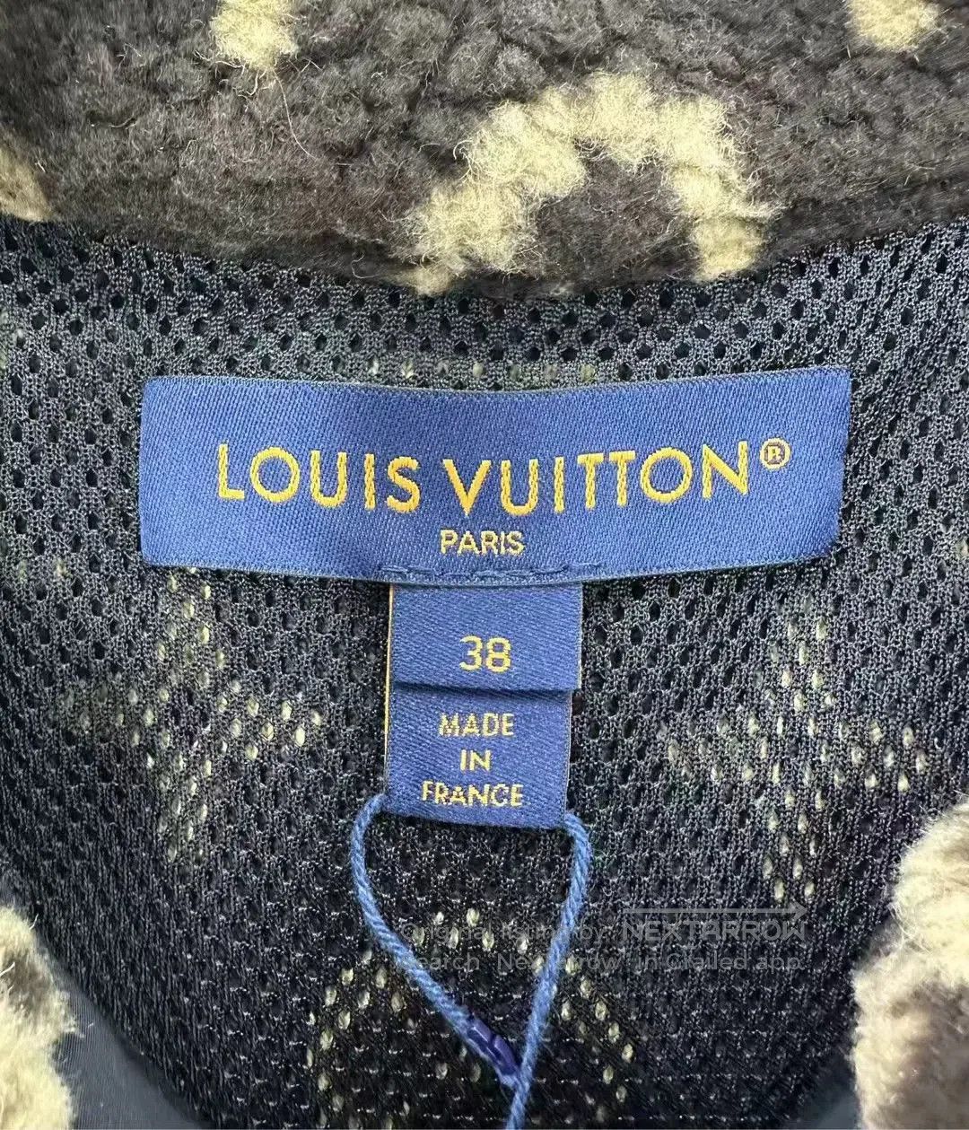 Louis Vuitton louis vuitton teddy logo hooded jacket. Size M / US 6-8 / IT 42-44 - 3 Thumbnail